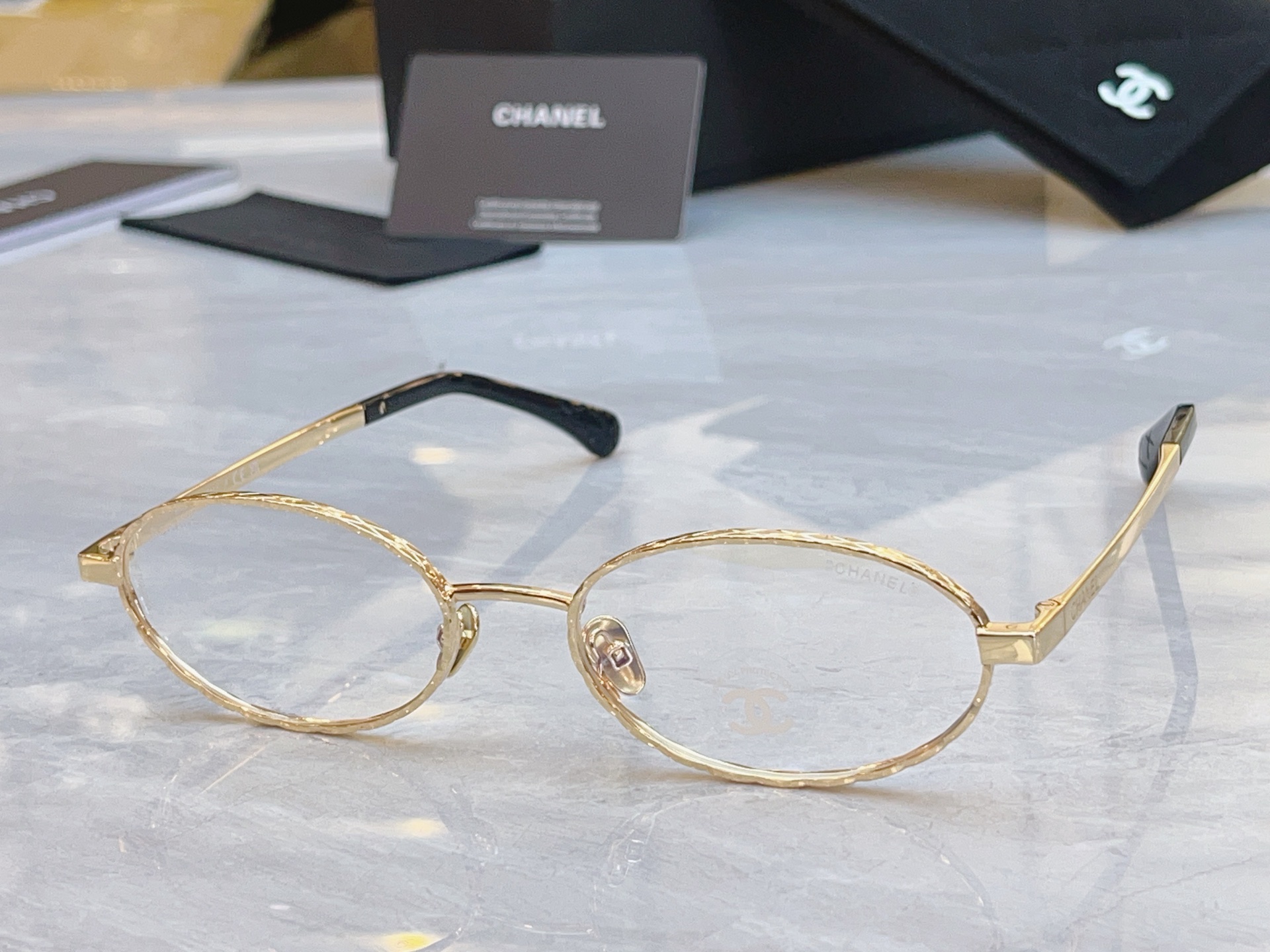 ，【CHANE*】香奈儿新款太阳镜，MODEL：2227-S，SIZE：55口18-140