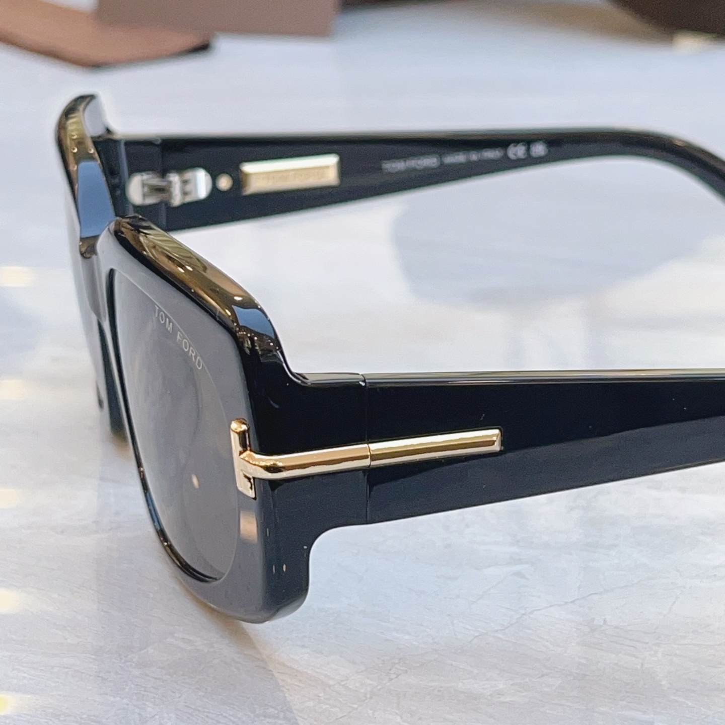 ，【TOM FOR*】汤姆*福特新款太阳镜，MODEL：TF1253，SIZE：54口22-140