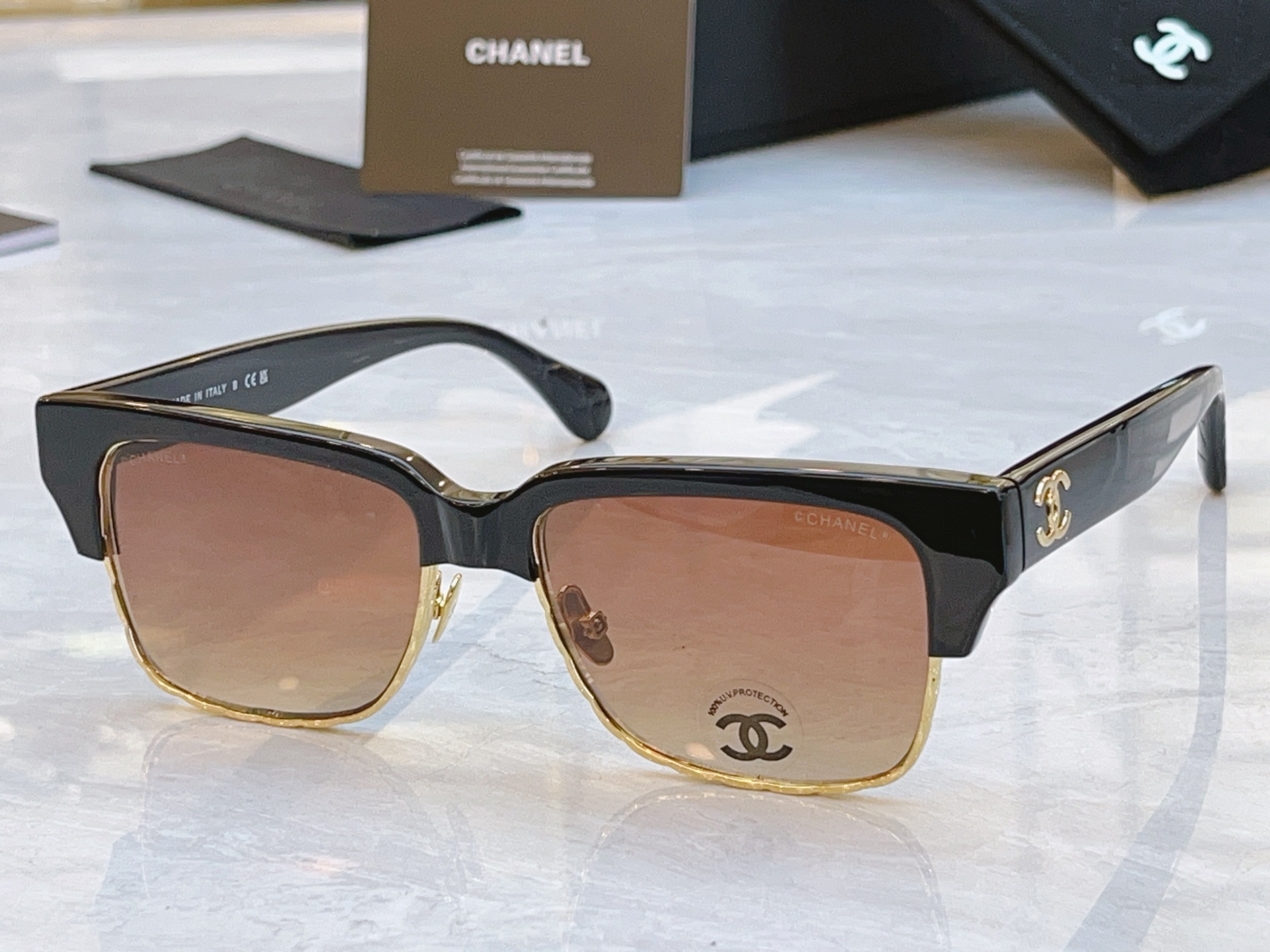，【CHANE*】香奈儿新款太阳镜，MODEL：5558，SIZE：53口18-145