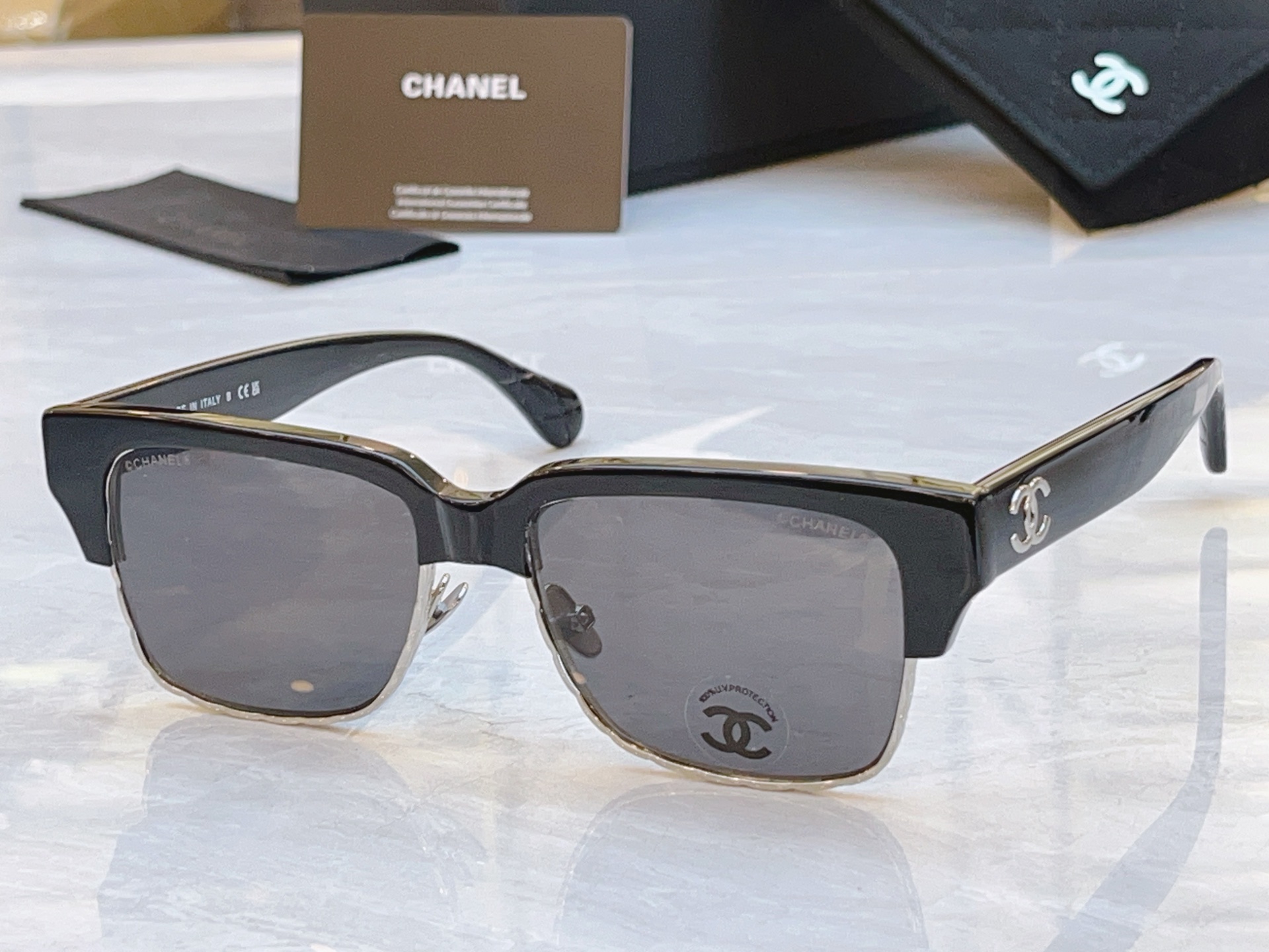 ，【CHANE*】香奈儿新款太阳镜，MODEL：5558，SIZE：53口18-145
