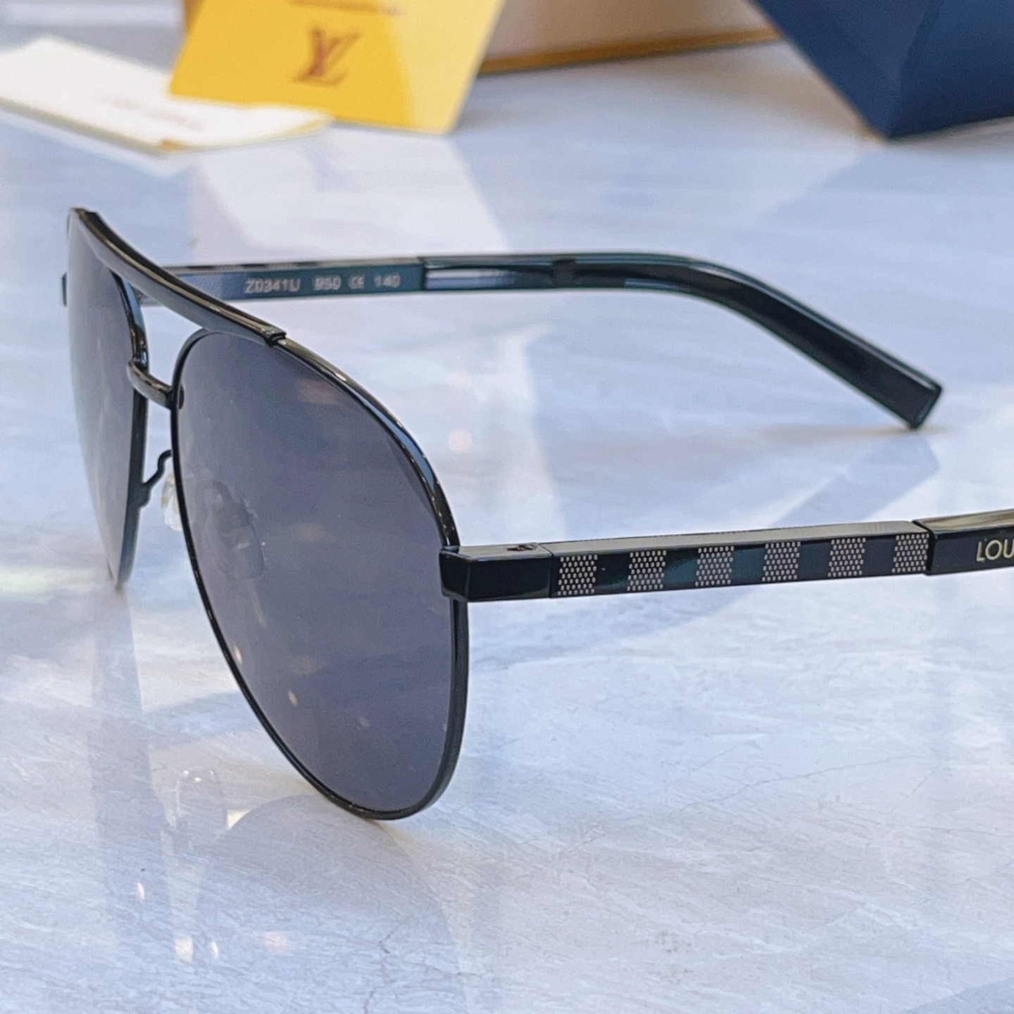 ，【LOUIS VUITTO*】路易*威登新款太阳镜，MODEL：Z0341U，SIZE：53口18-1