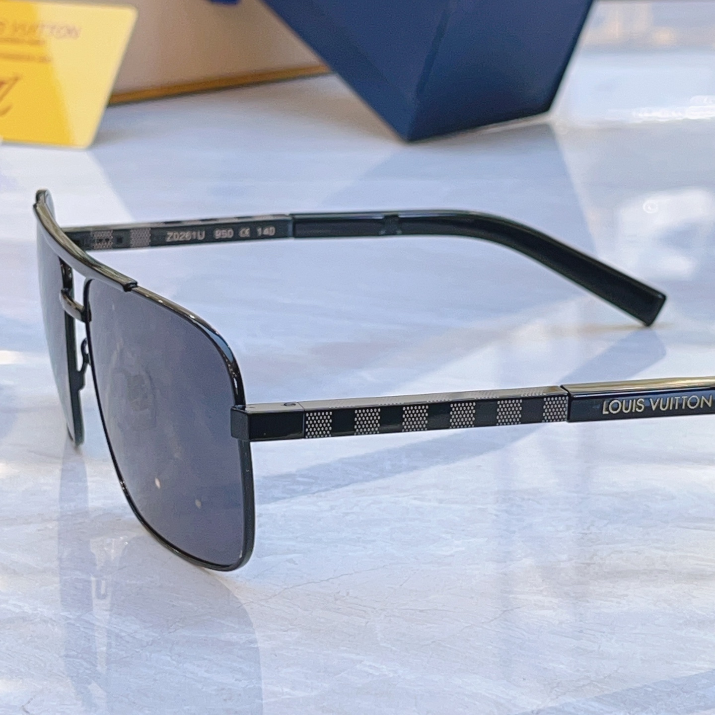 ，【LOUIS VUITTO*】路易*威登新款太阳镜，MODEL：Z0261U，SIZE：53口18-1