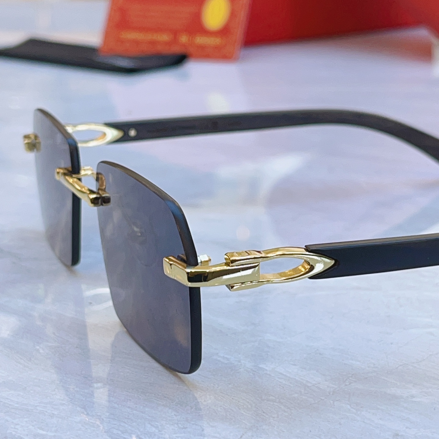 ，【CARTIE*】卡地*亚新款太阳镜，Mod:CT0453S，Size:56口19-145