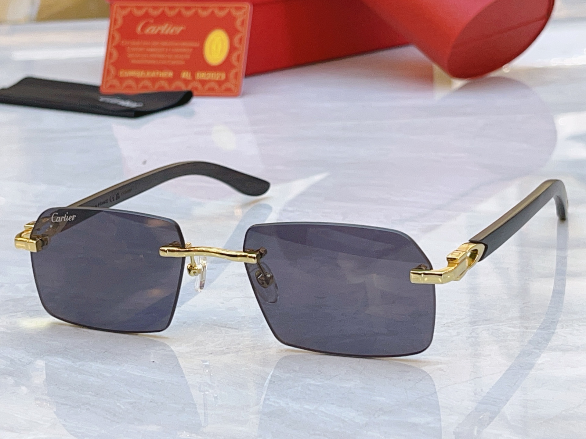 ，【CARTIE*】卡地*亚新款太阳镜，Mod:CT0453S，Size:56口19-145