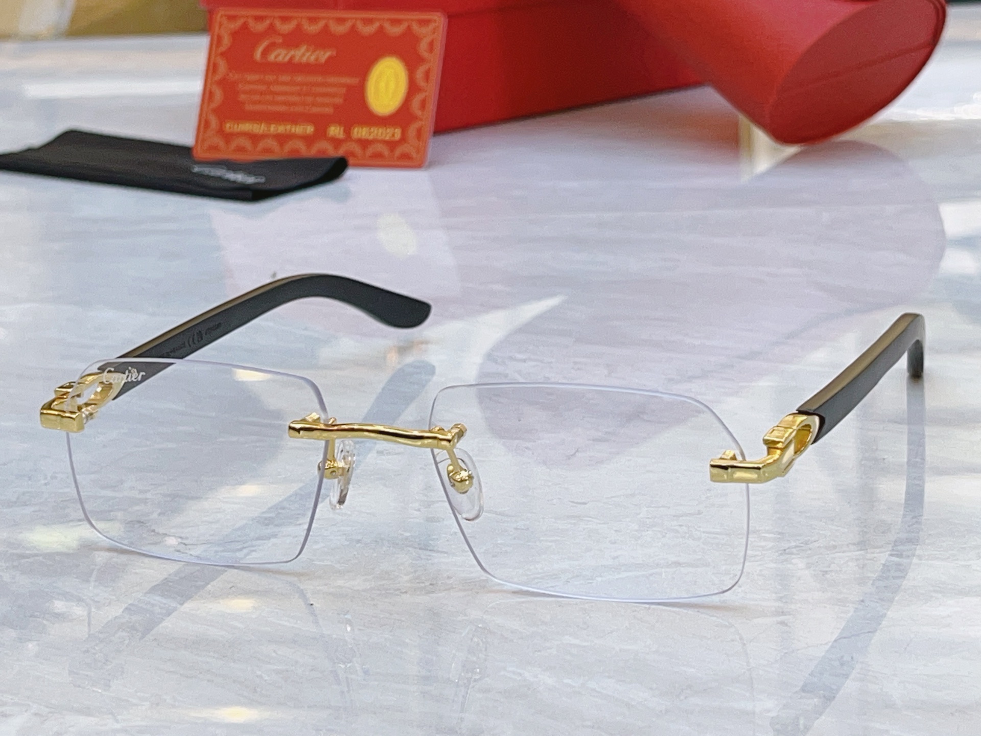 ，【CARTIE*】卡地*亚新款太阳镜，Mod:CT0453S，Size:56口19-145