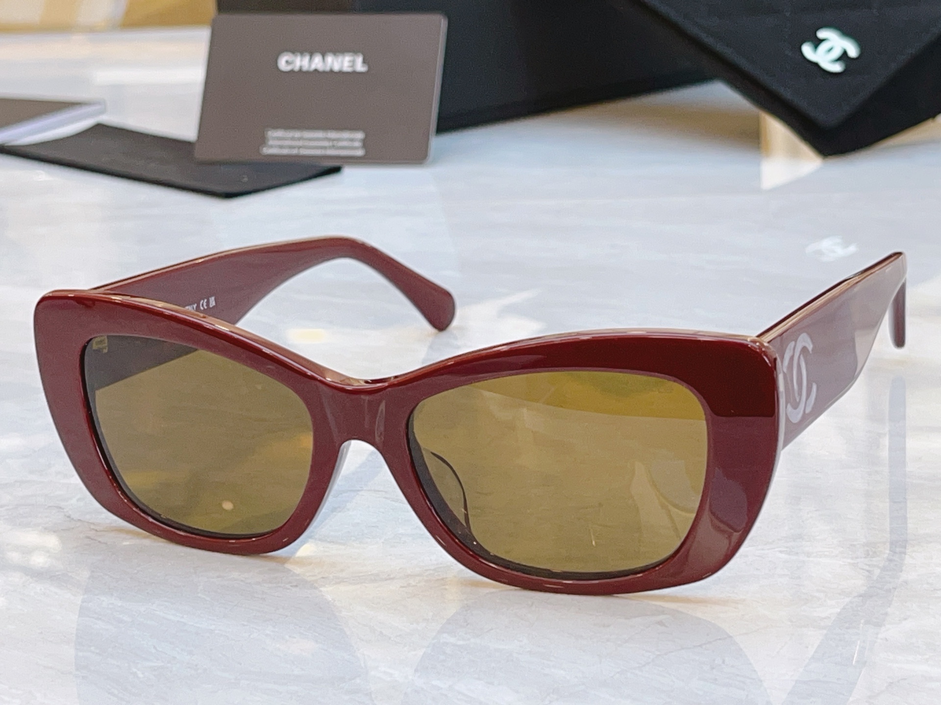 ，【CHANE*】香奈儿新款太阳镜，MODEL：9192-H，SIZE：54口18-145