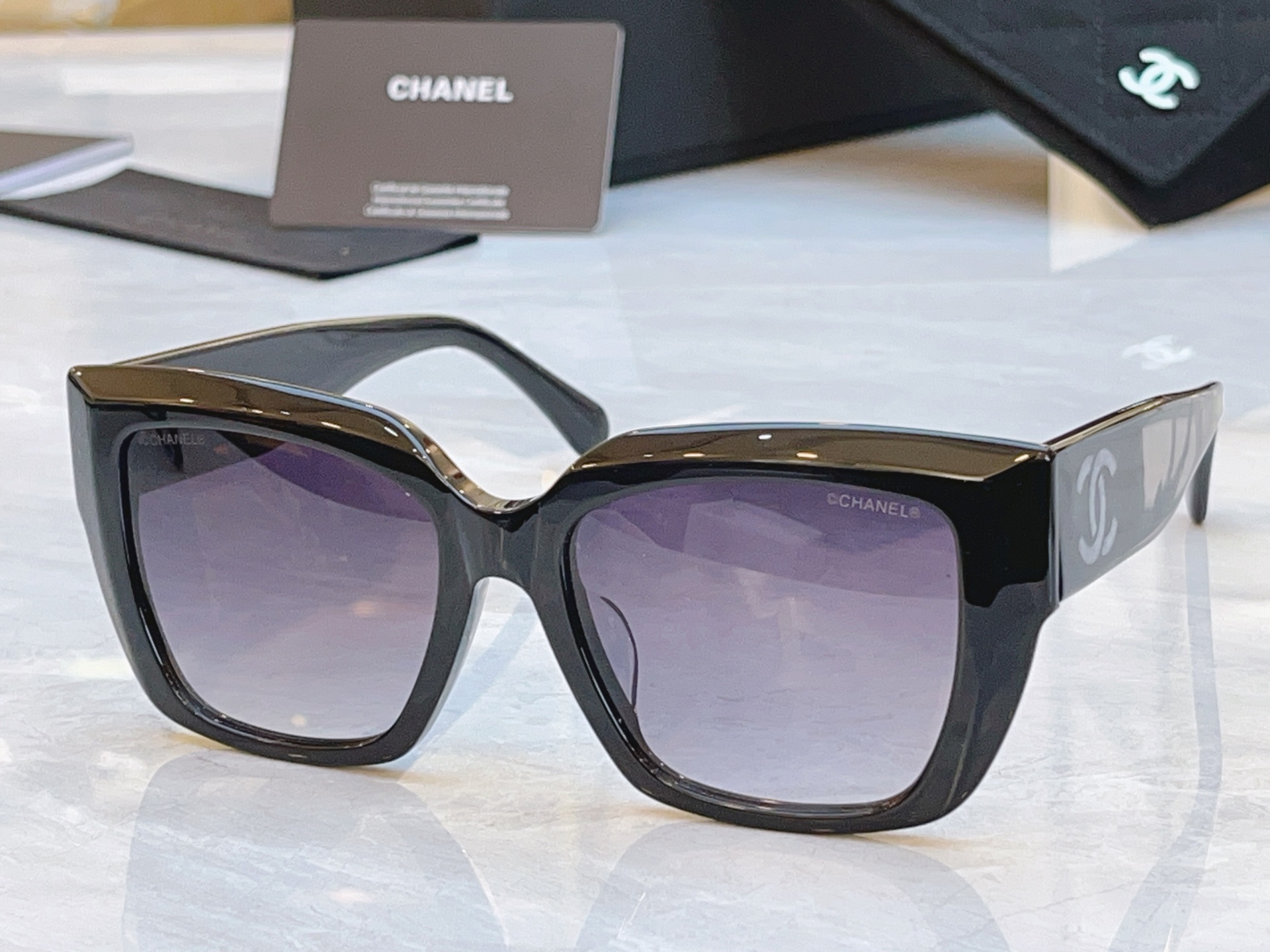 ，【CHANE*】香奈儿新款太阳镜，MODEL：9191-H，SIZE：54口18-145