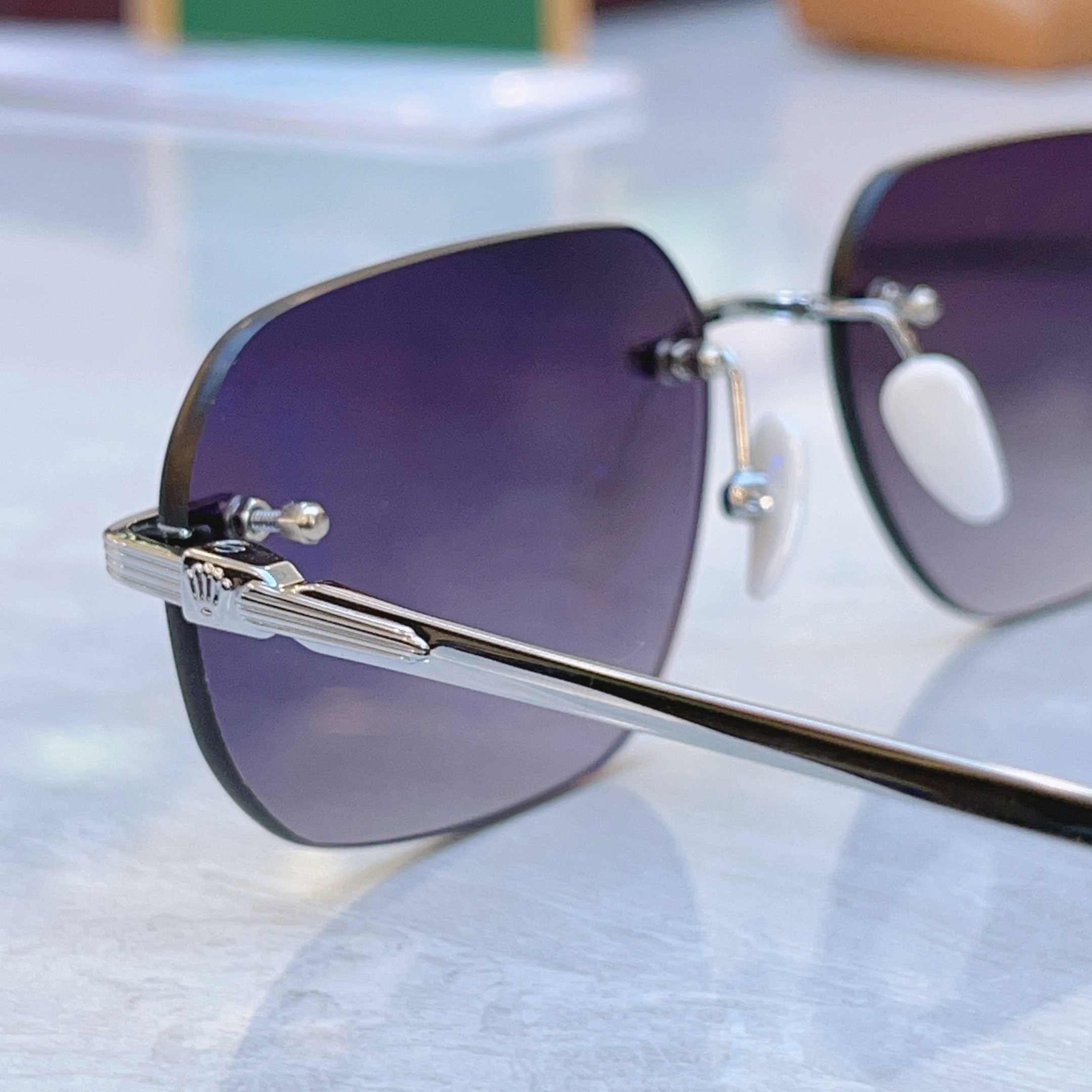 ，【ROLE*】 劳力*士新款太阳镜，钛架 MODEL：SS1230，SIZE：56口17-143