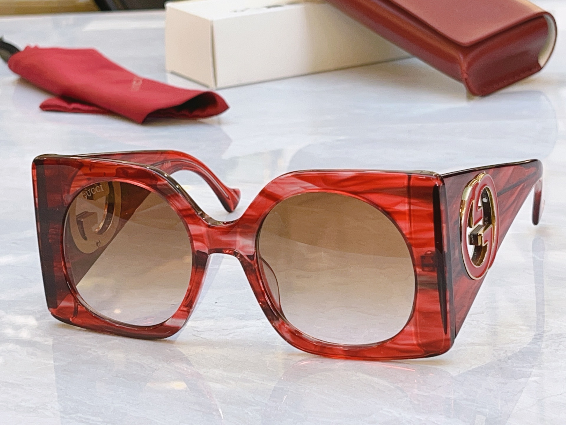 ，【GUCC*】古*驰新款太阳镜，MODEL：GG1631，SIZE：53口22-145