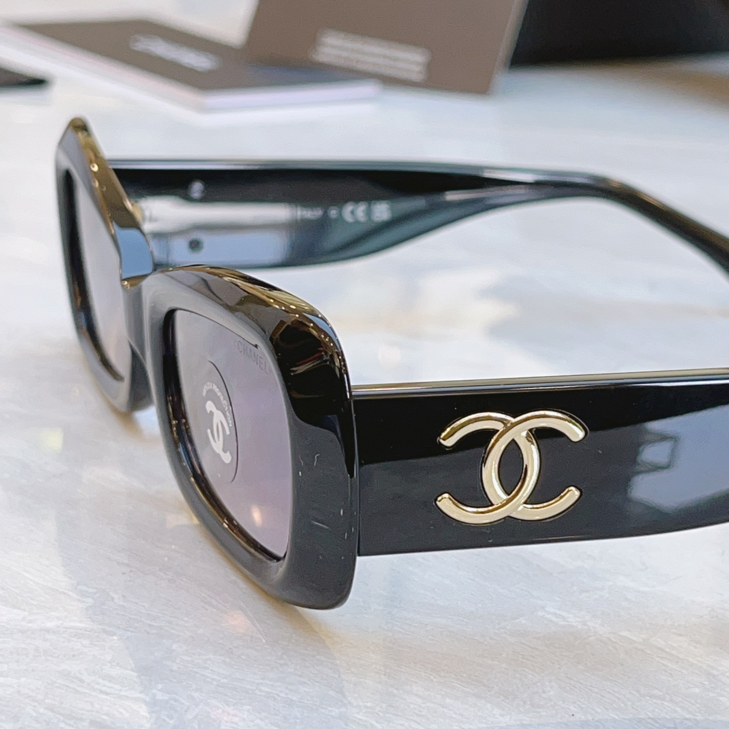 ，【CHANE*】香奈儿新款太阳镜，MODEL：9184，SIZE：52口20-140