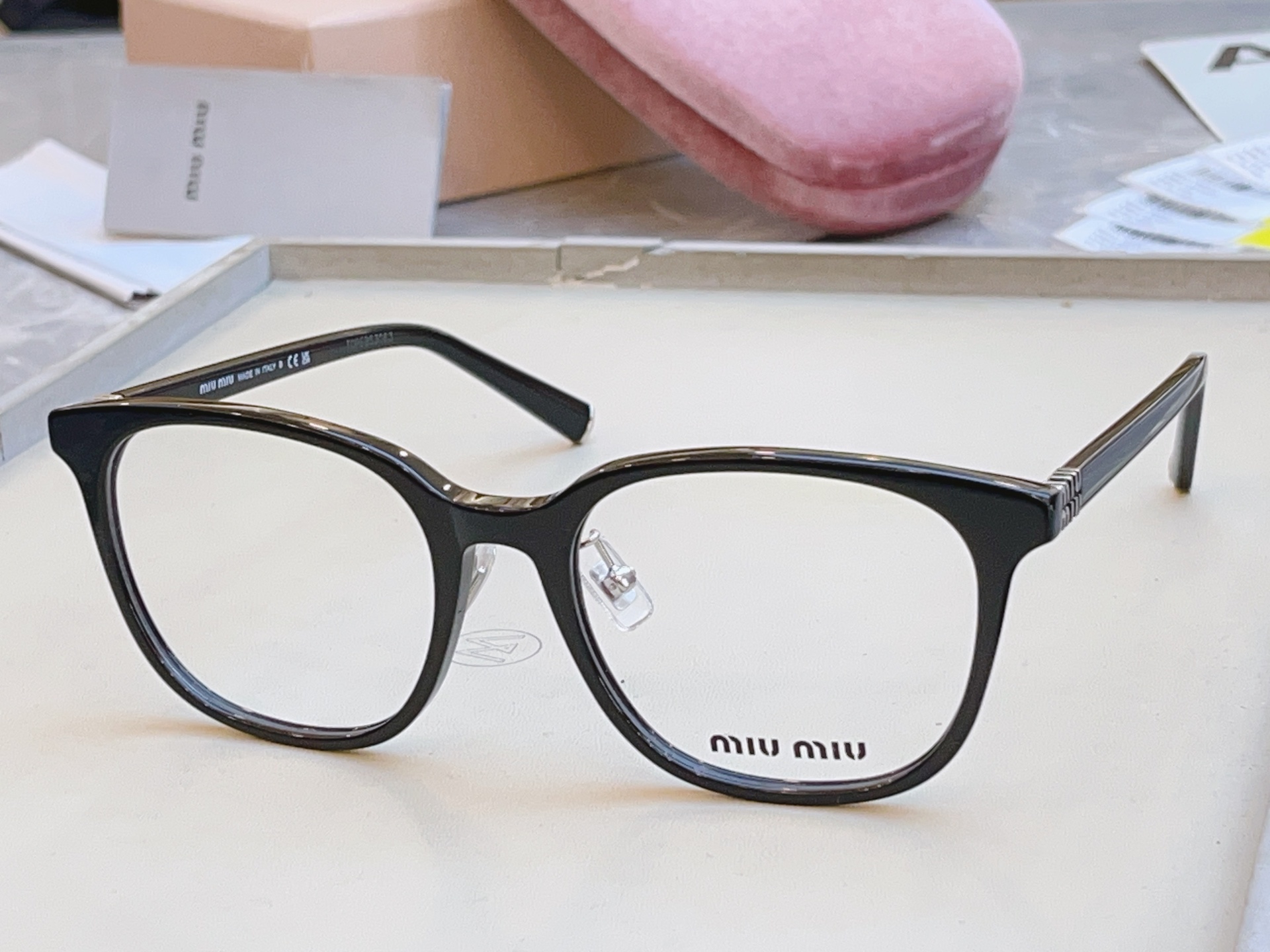 ，【MIUMI*】缪*缪新款眼镜架，Mod: VMU 01W-S，SIZE:54口19-140