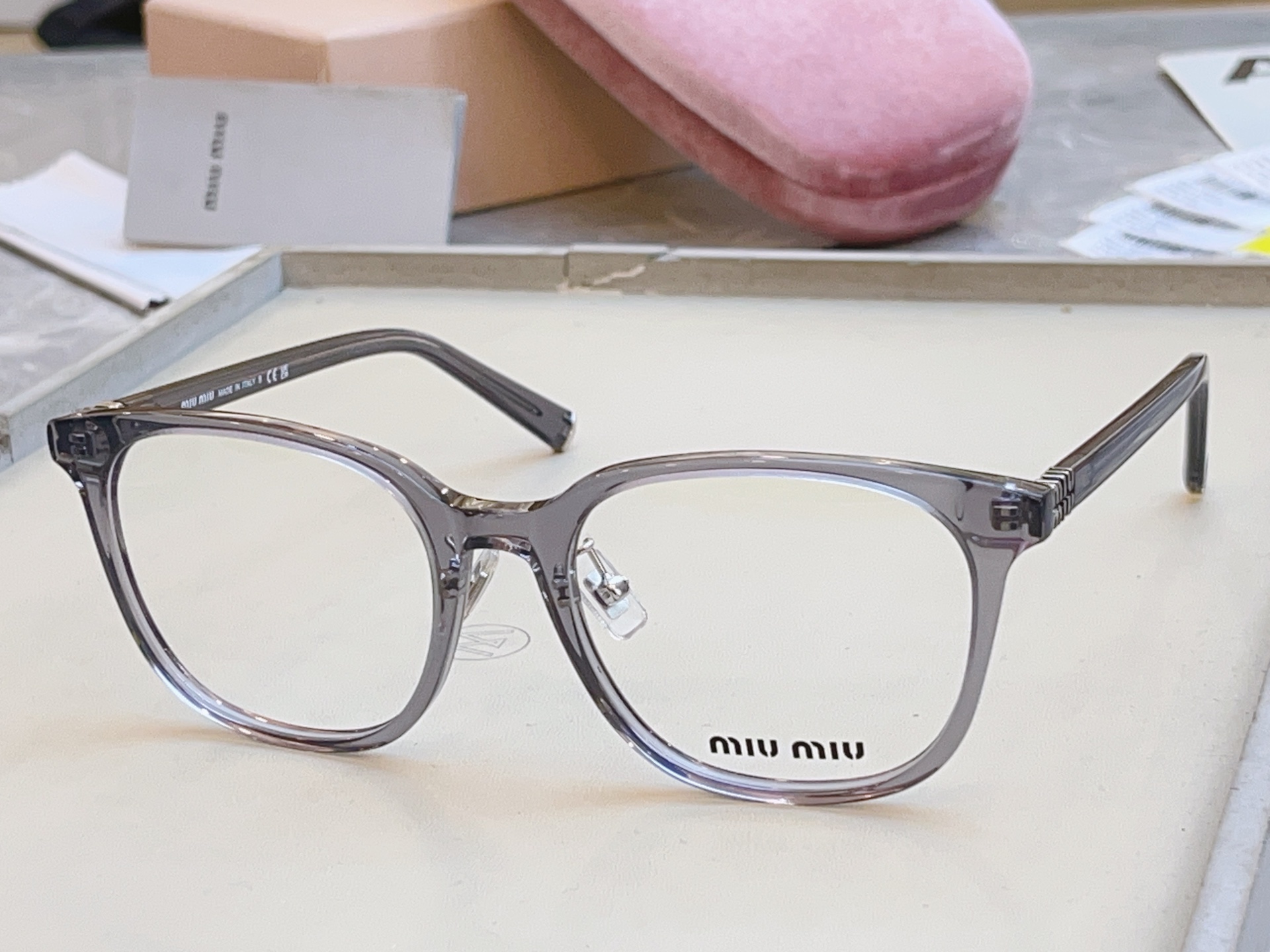 ，【MIUMI*】缪*缪新款眼镜架，Mod: VMU 01W-S，SIZE:54口19-140