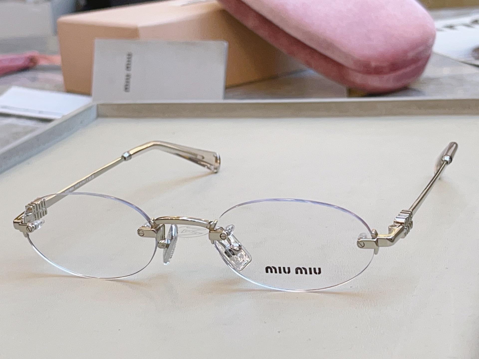 ，【MIUMI*】缪*缪新款眼镜架，Mod: SMU 53W 高版本✨，SIZE:53口20-140