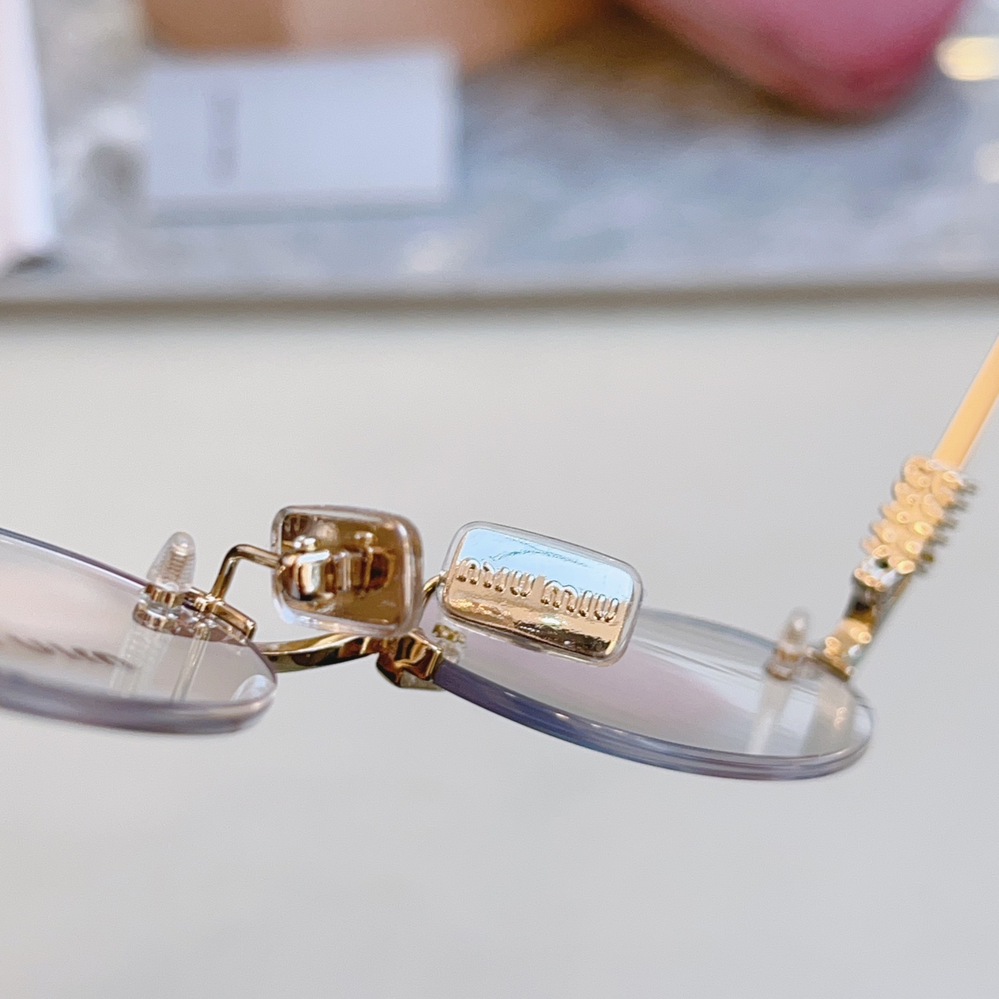 ，【MIUMI*】缪*缪新款眼镜架，Mod: SMU 53W 高版本✨，SIZE:53口20-140