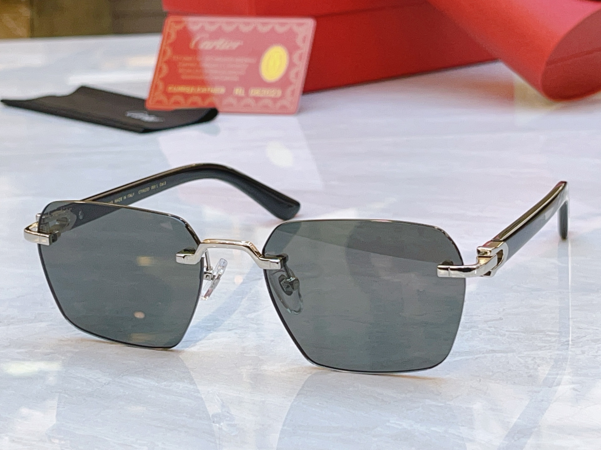 ，【CARTIE*】卡地*亚新款太阳镜，Mod:CT0623O，Size:54口18-145