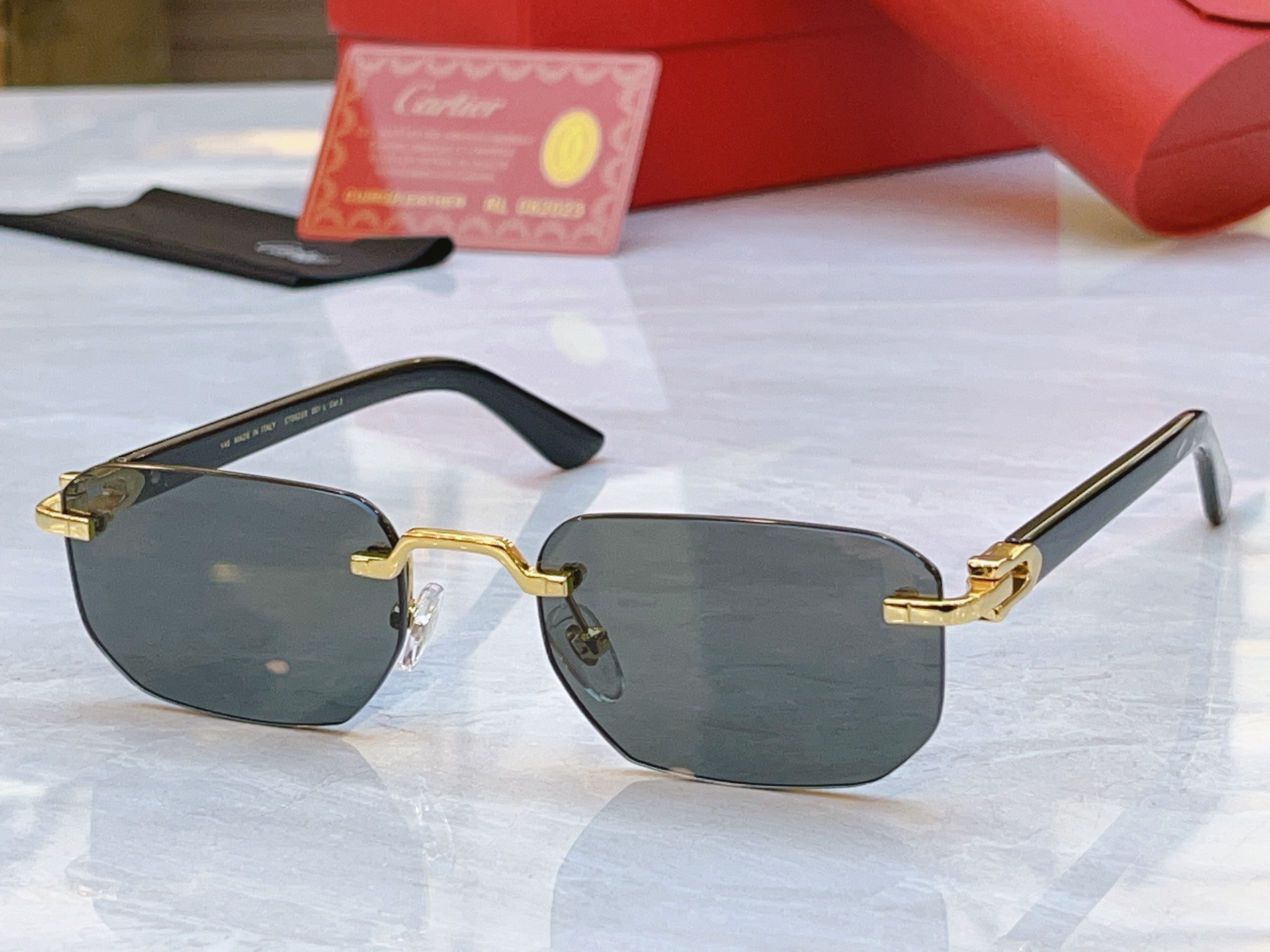 ，【CARTIE*】卡地*亚新款太阳镜，Mod:CT0622O，Size:53口19-145