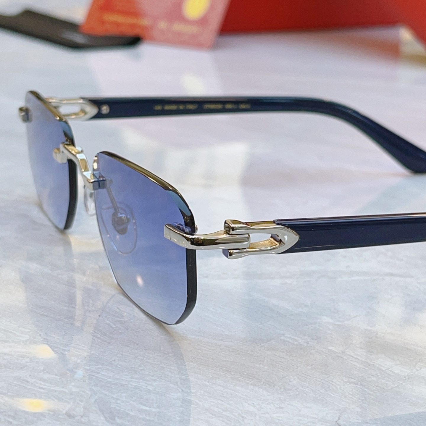 ，【CARTIE*】卡地*亚新款太阳镜，Mod:CT0622O，Size:53口19-145