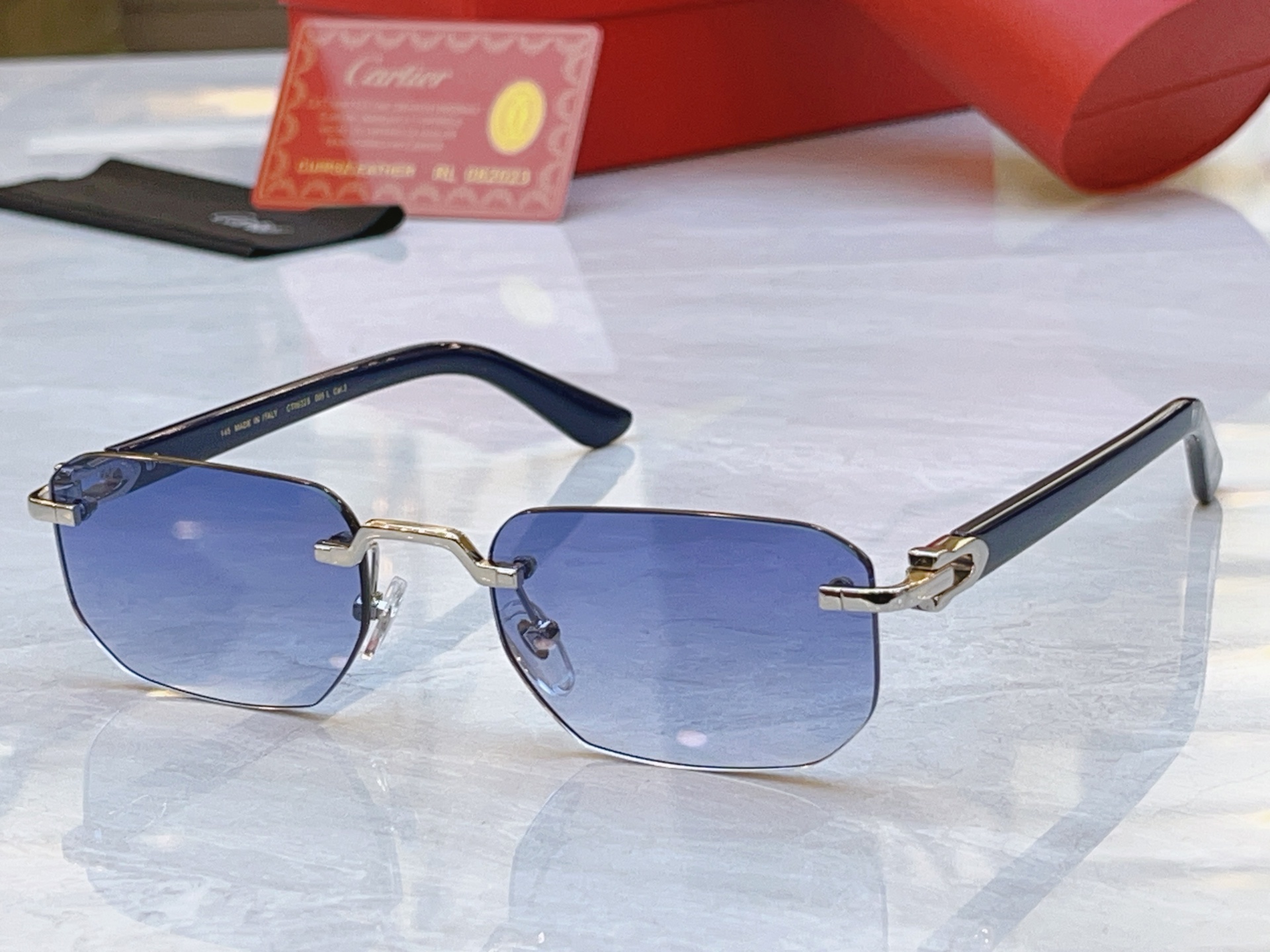 ，【CARTIE*】卡地*亚新款太阳镜，Mod:CT0622O，Size:53口19-145