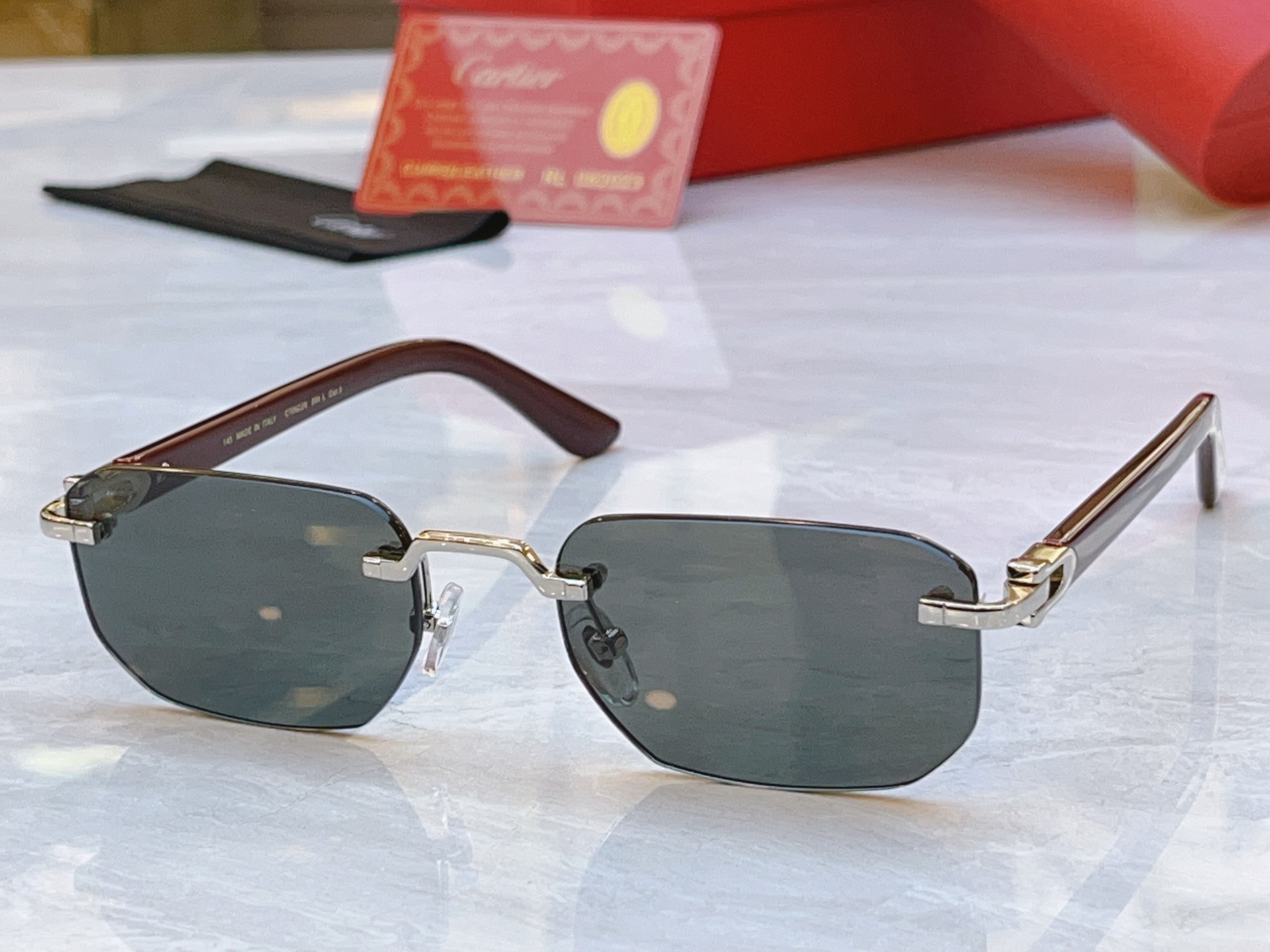 ，【CARTIE*】卡地*亚新款太阳镜，Mod:CT0622O，Size:53口19-145