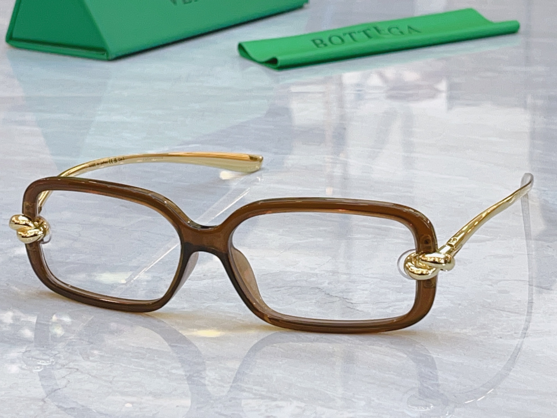 ，【BOTTEGA VENET*】宝缇*嘉新款眼镜架，MODEL：BV1493，SIZE：56口14-1