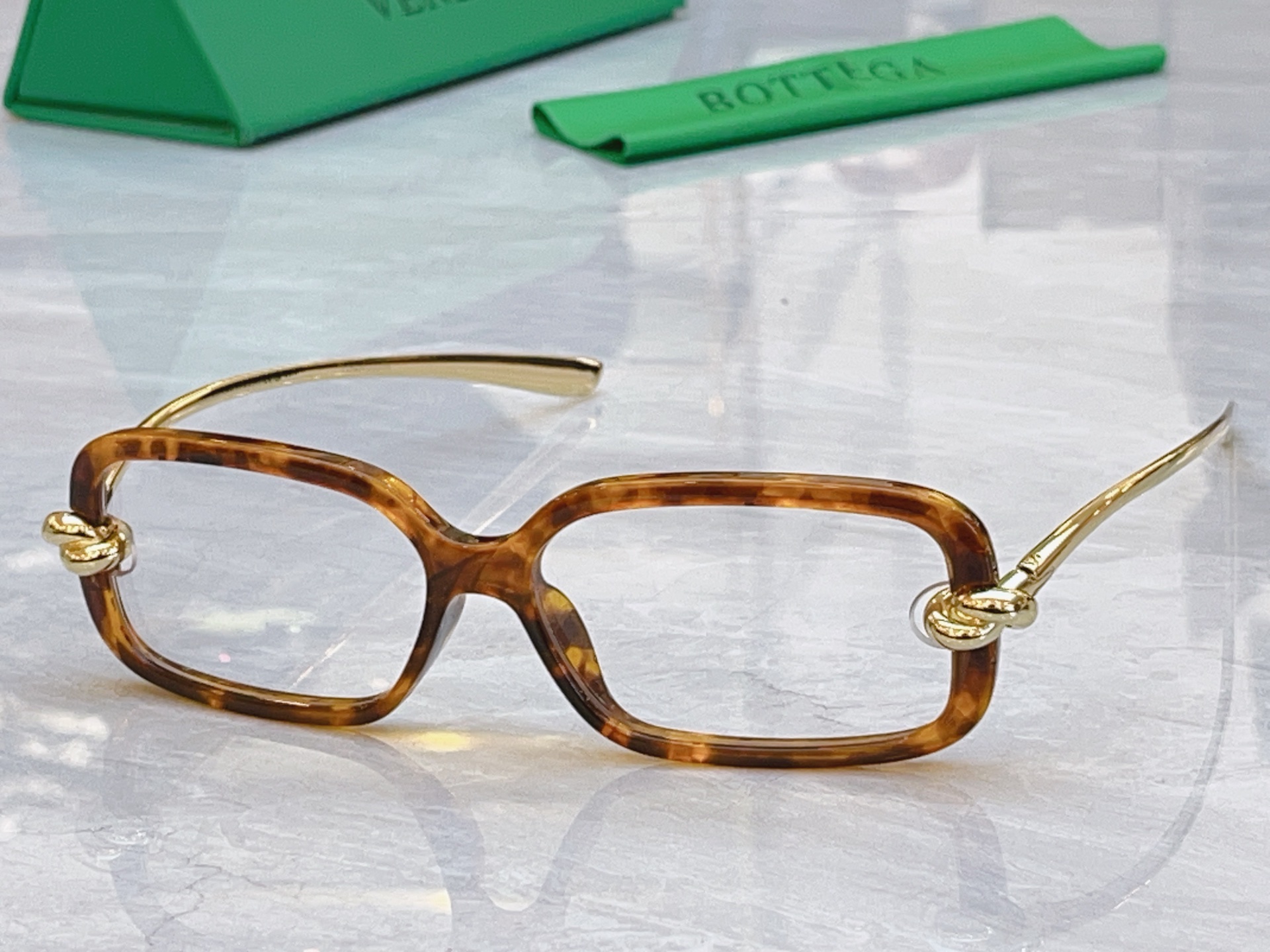 ，【BOTTEGA VENET*】宝缇*嘉新款眼镜架，MODEL：BV1493，SIZE：56口14-1