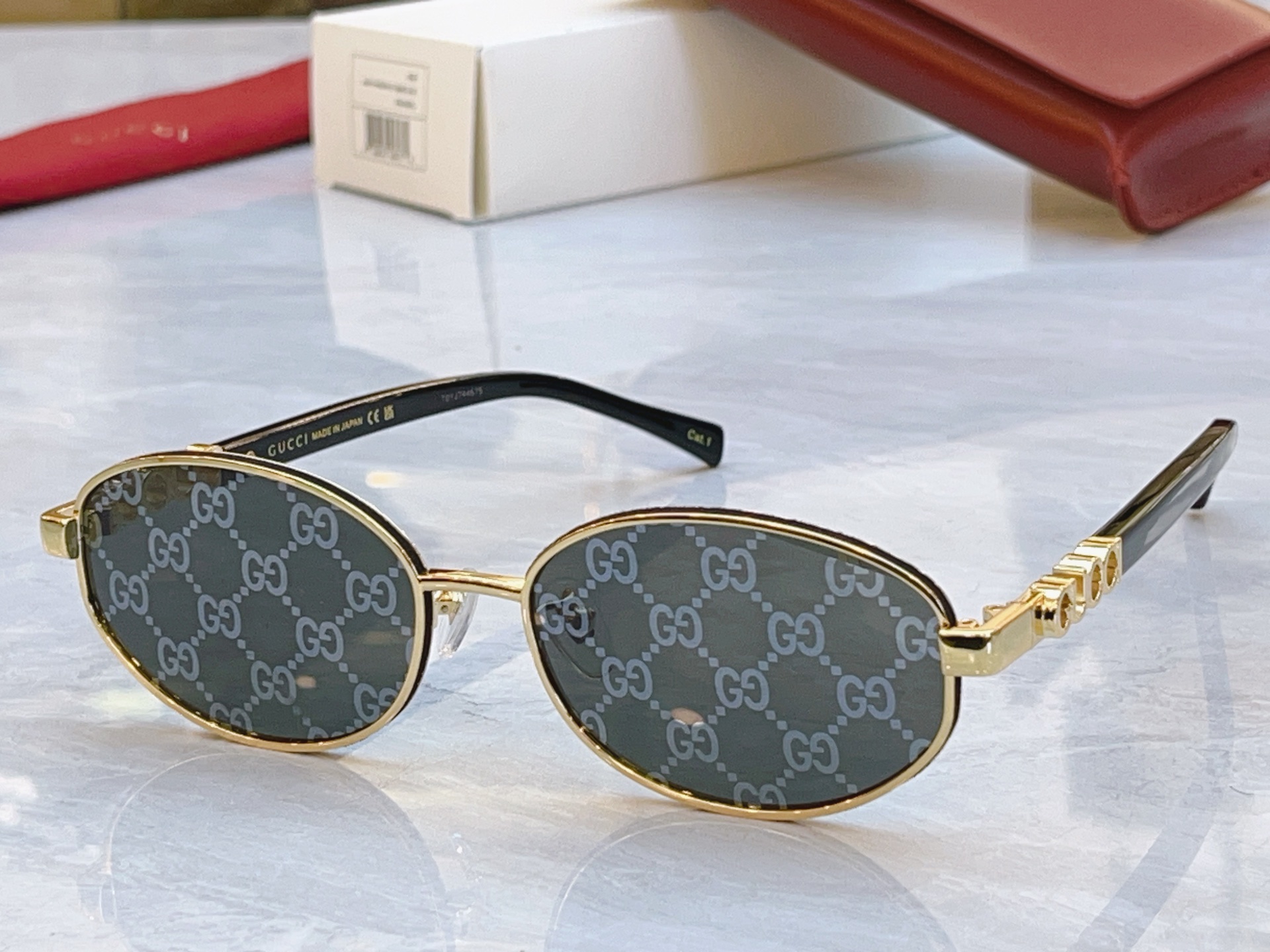 ，【GUCC*】古*驰新款太阳镜，MODEL：GG2312SK，SIZE：57口18-145