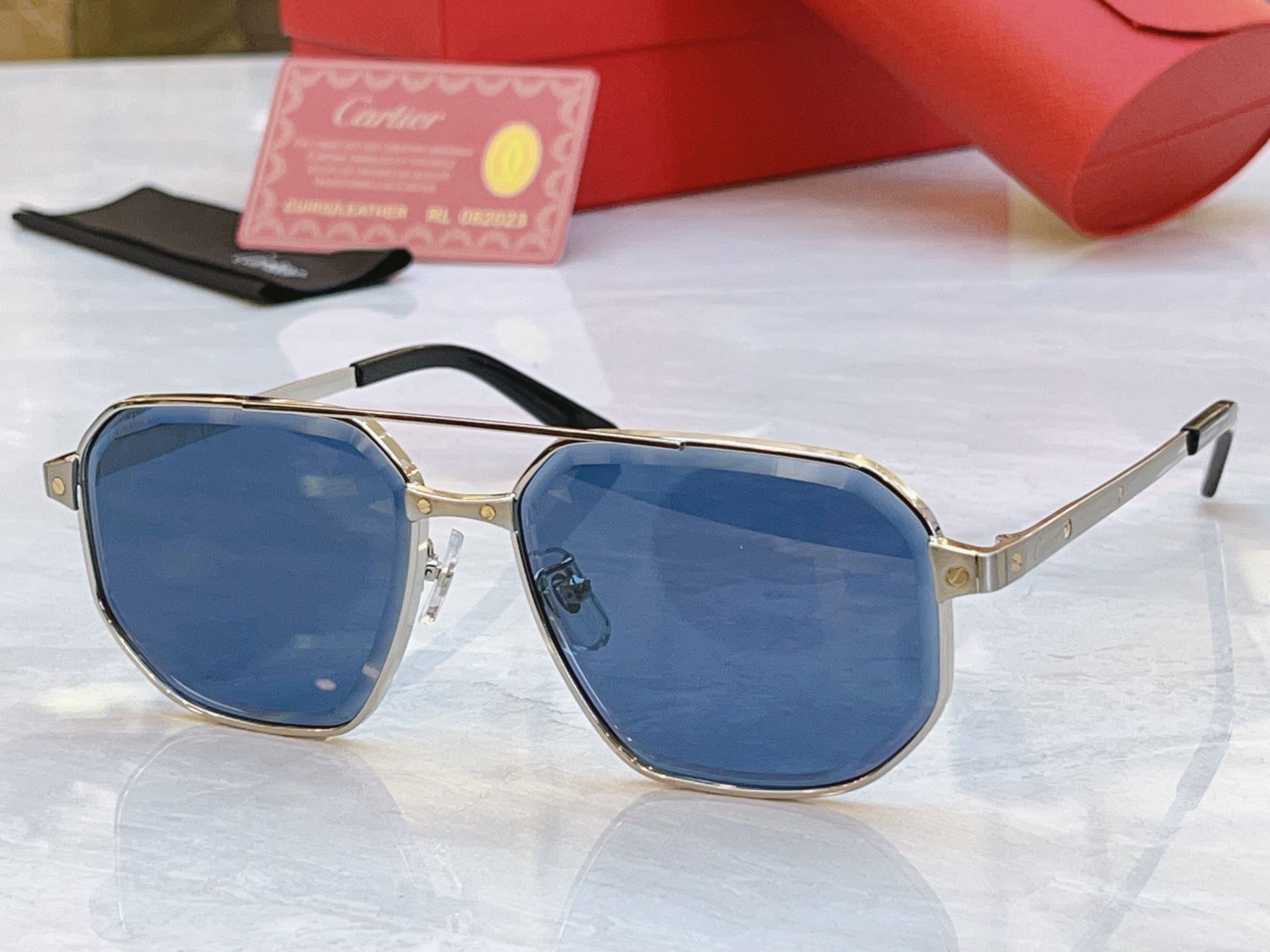 ，【CARTIE*】卡地*亚新款太阳镜，Mod:CT0462S，Size:60口16-145