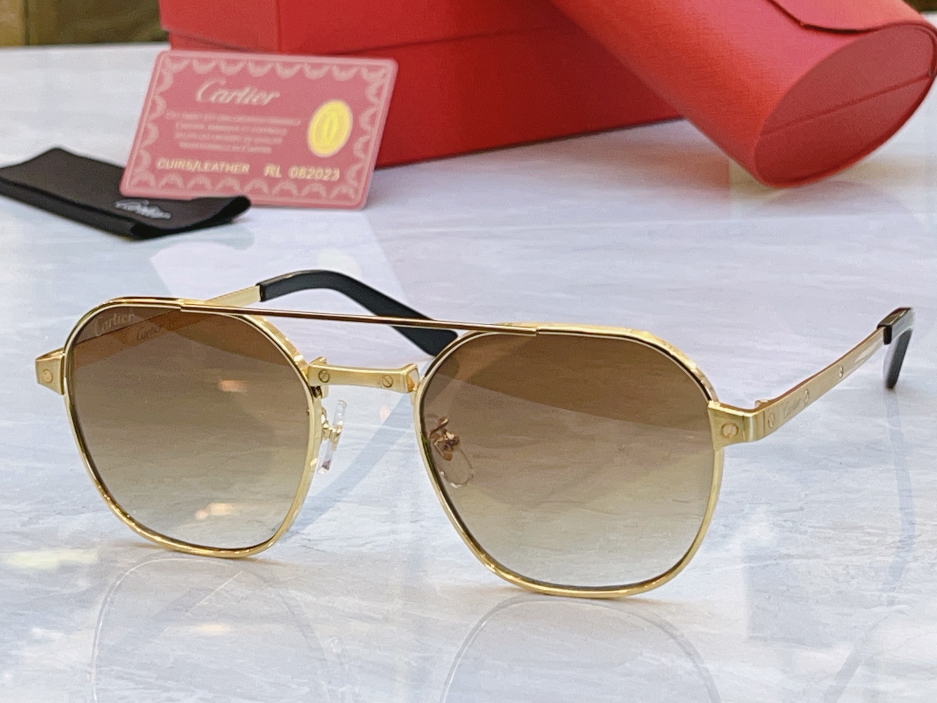 ，【CARTIE*】卡地*亚新款太阳镜，Mod:CT0462S，Size:52口20-145