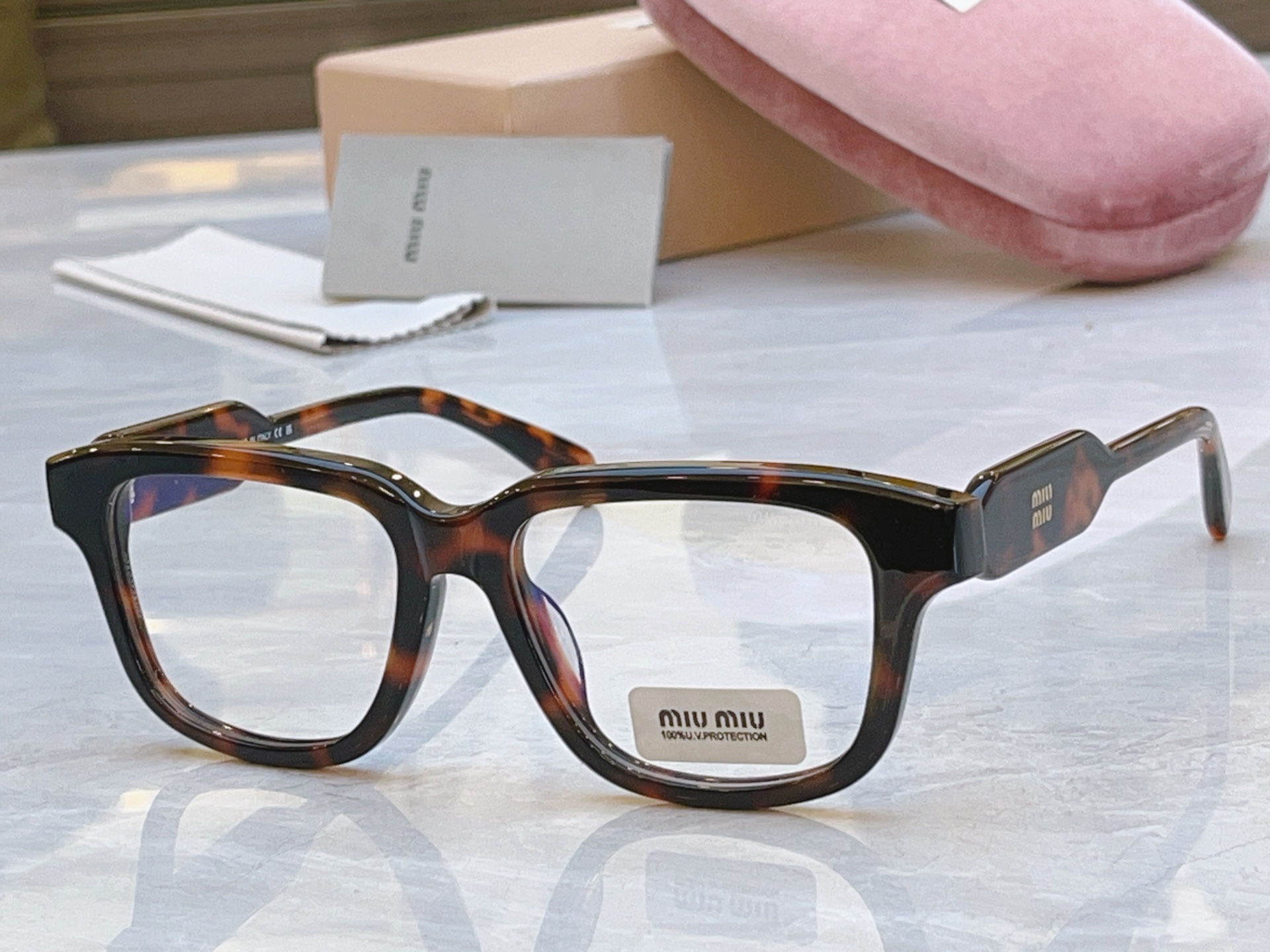 ，【MIUMI*】缪*缪新款眼镜架，Mod: SMU 02ZV，SIZE:52口18-142