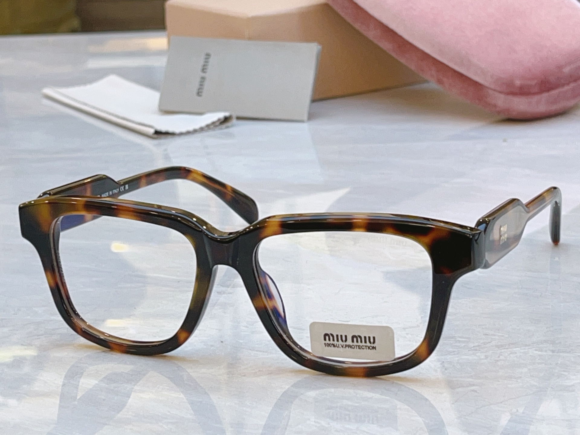 ，【MIUMI*】缪*缪新款眼镜架，Mod: SMU 02ZV，SIZE:52口18-142