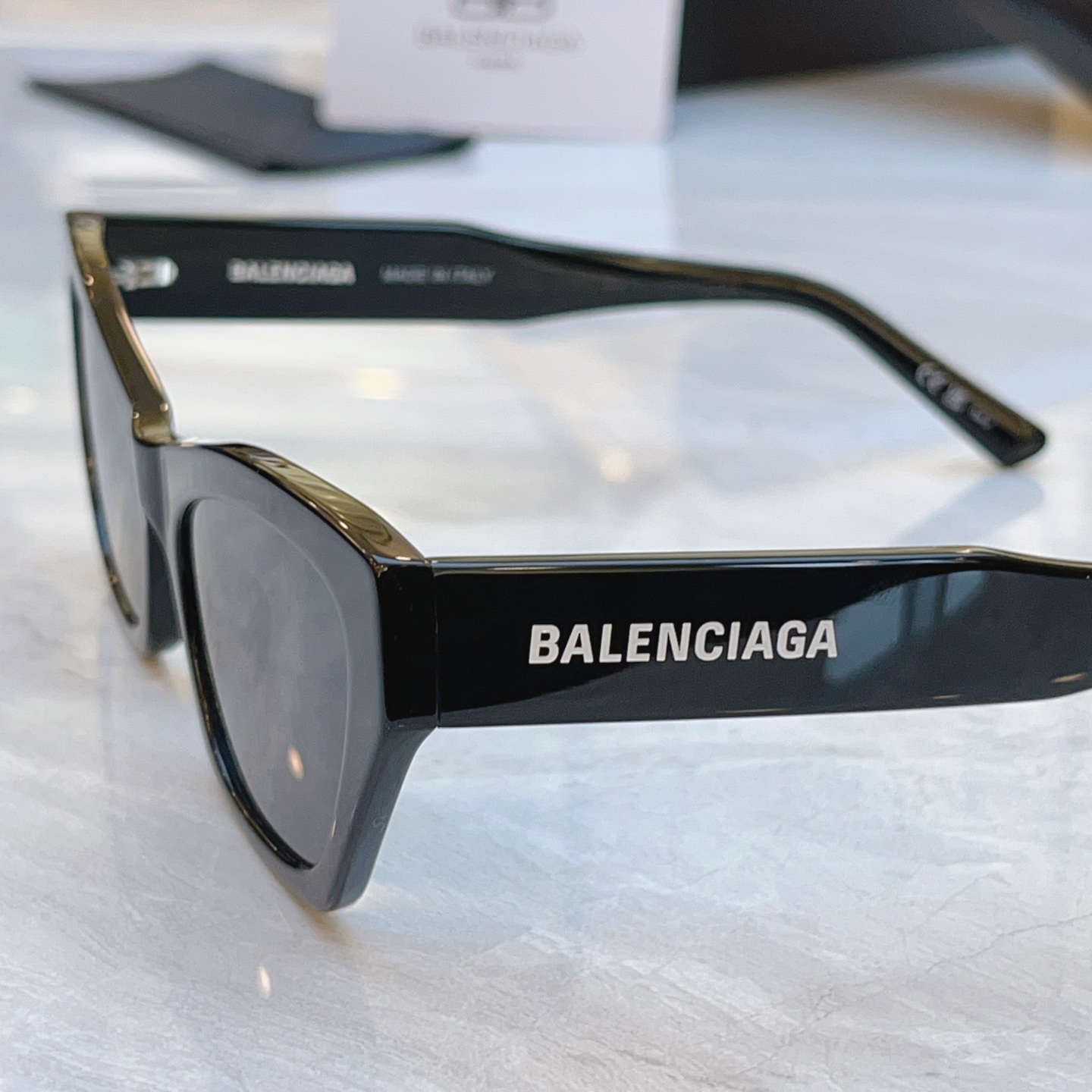 ，【BALENCIAG*】巴黎*世家新款太阳镜，MODEL：BB0447S，SIZE：56口20-145