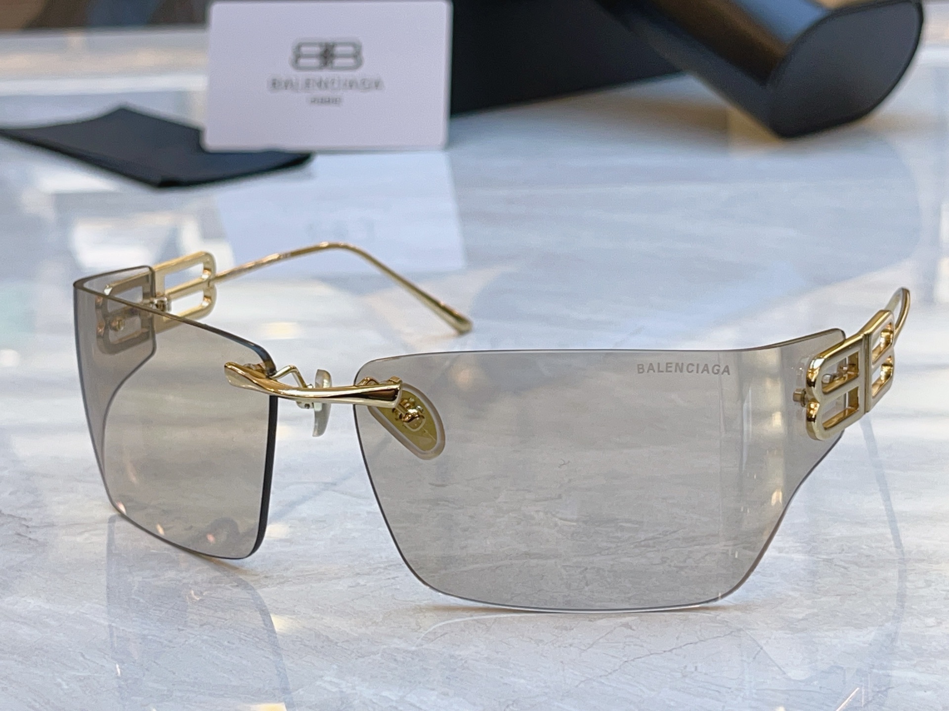 ，【BALENCIAG*】巴黎*世家新款太阳镜，MODEL：BB0485S，SIZE：64口18-105