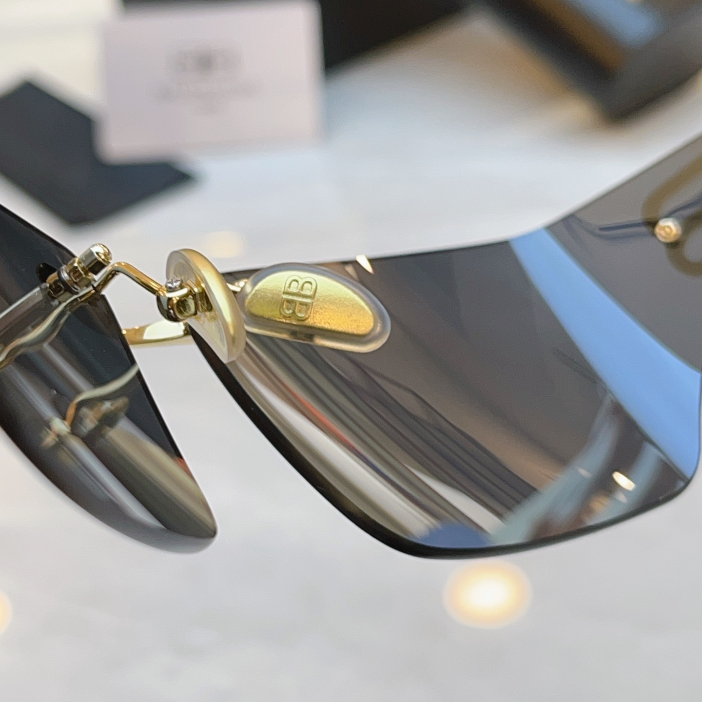 ，【BALENCIAG*】巴黎*世家新款太阳镜，MODEL：BB0485S，SIZE：64口18-105