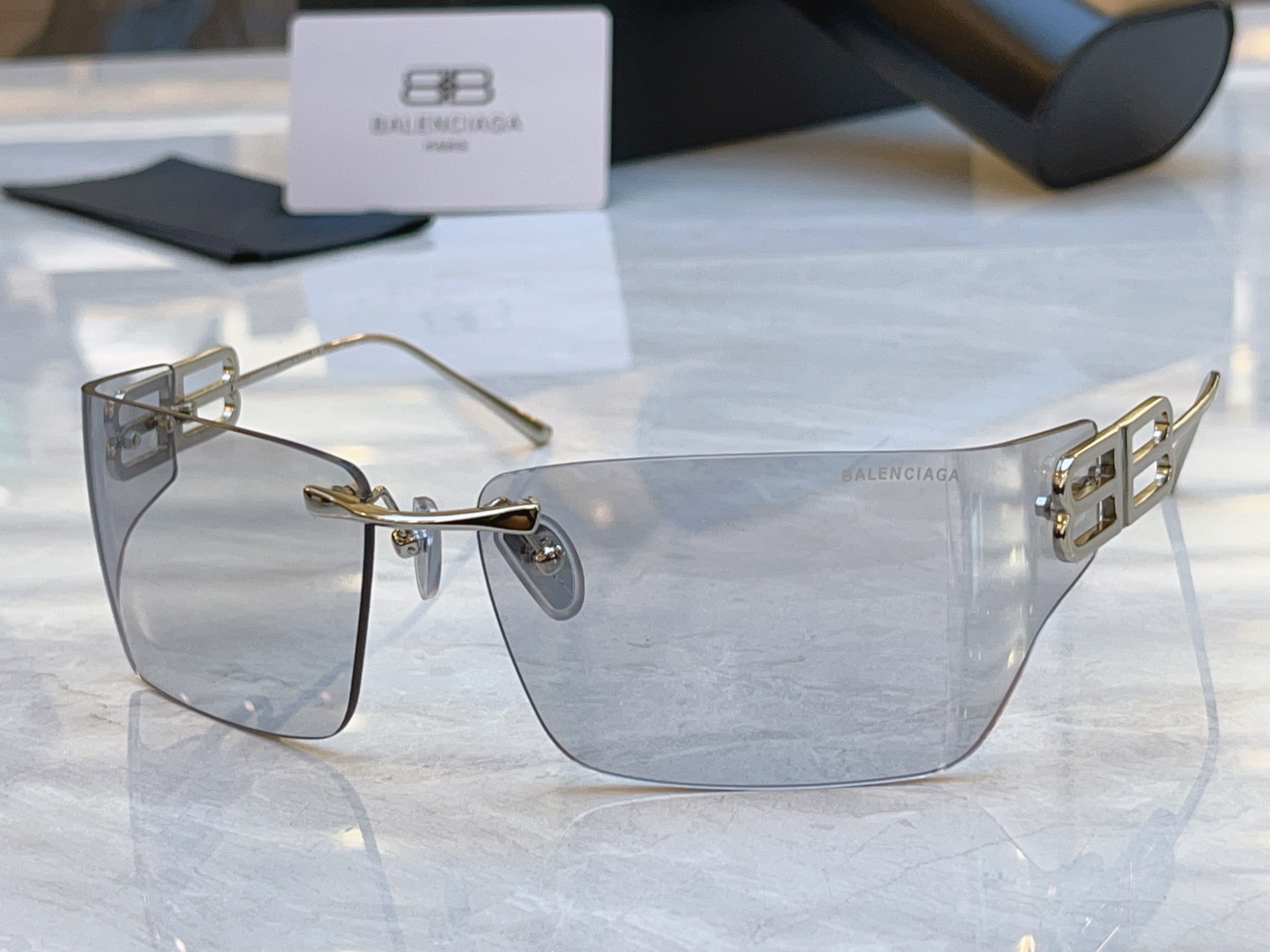 ，【BALENCIAG*】巴黎*世家新款太阳镜，MODEL：BB0485S，SIZE：64口18-105