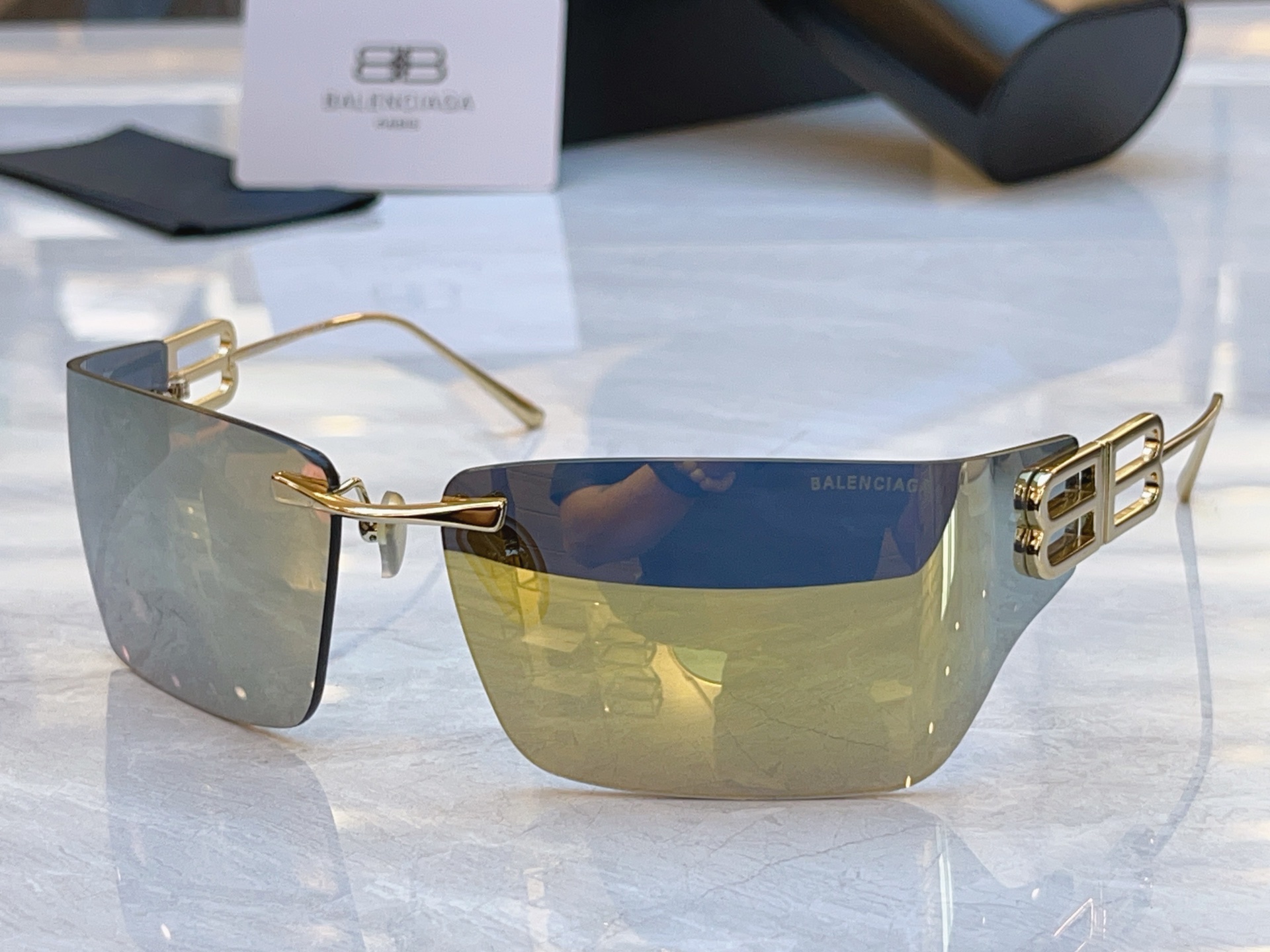 ，【BALENCIAG*】巴黎*世家新款太阳镜，MODEL：BB0485S，SIZE：64口18-105