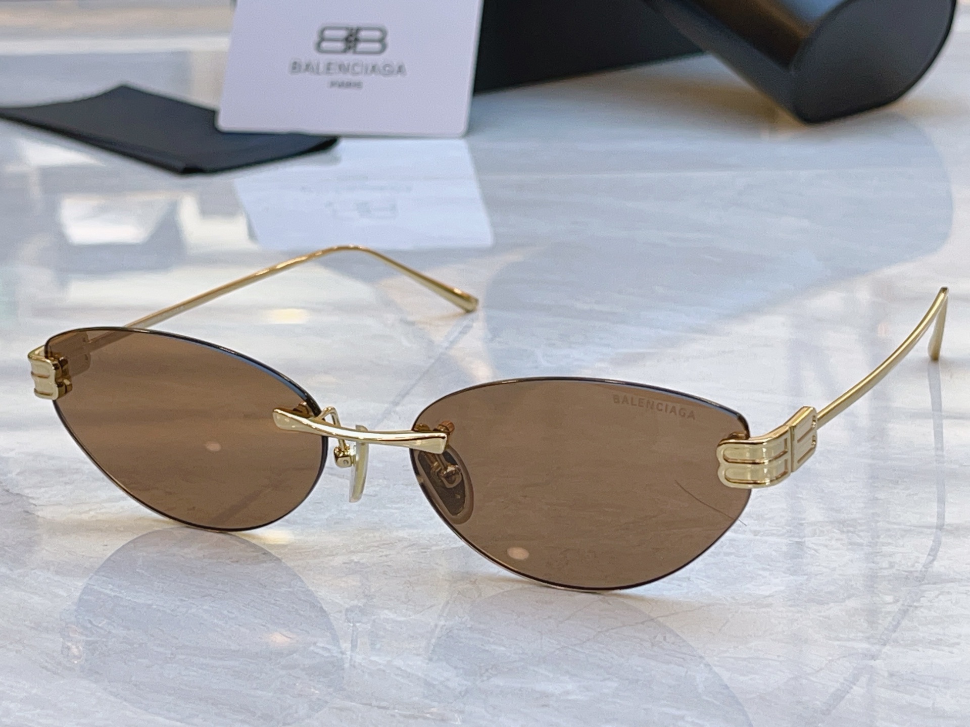 ，【BALENCIAG*】巴黎*世家新款太阳镜，MODEL：BB0486S，SIZE：61口17-145