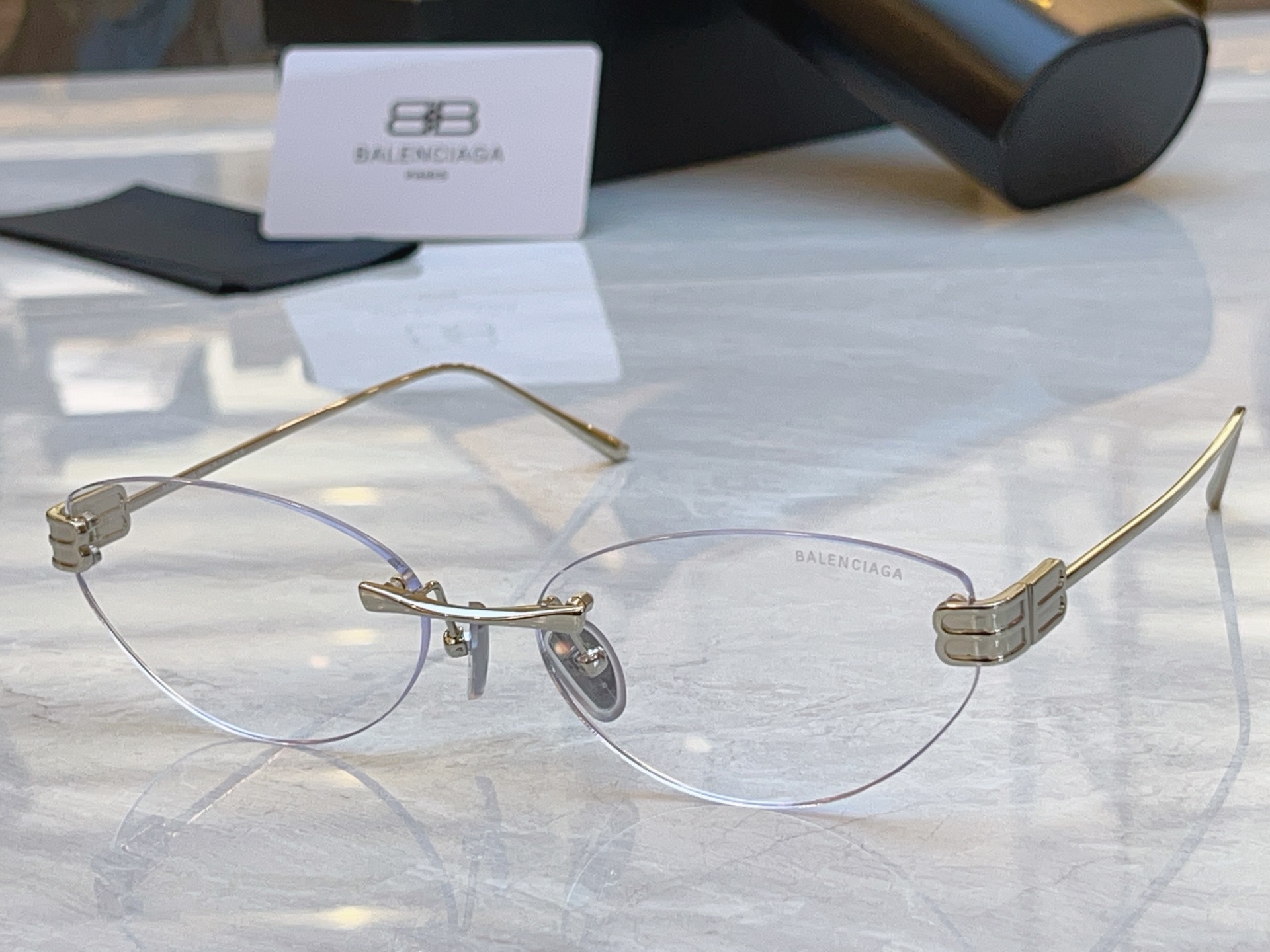 ，【BALENCIAG*】巴黎*世家新款太阳镜，MODEL：BB0486S，SIZE：61口17-145