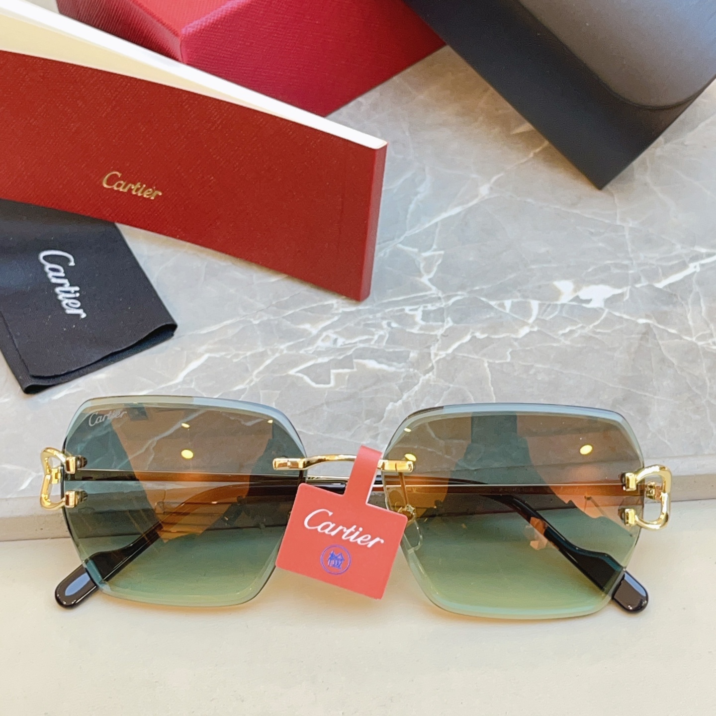 高版本✨，【CARTIE*】卡地*亚新款太阳镜，18K金电镀 镜片蔡司logo✨， MODEL:CT04