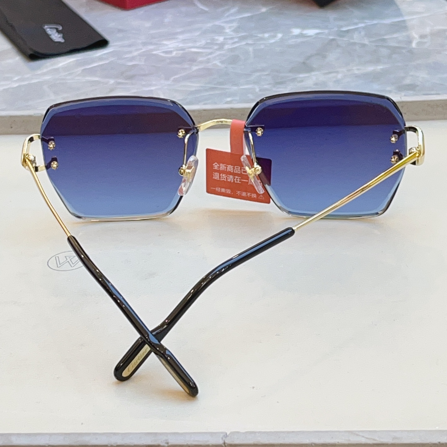 高版本✨，【CARTIE*】卡地*亚新款太阳镜，18K金电镀 镜片蔡司logo✨， MODEL:CT04