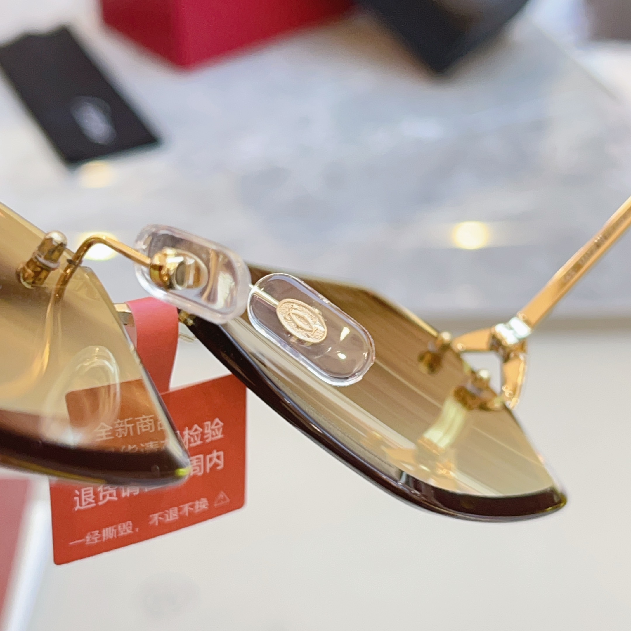 高版本✨，【CARTIE*】卡地*亚新款太阳镜，18K金电镀 镜片蔡司logo✨， MODEL:CT04