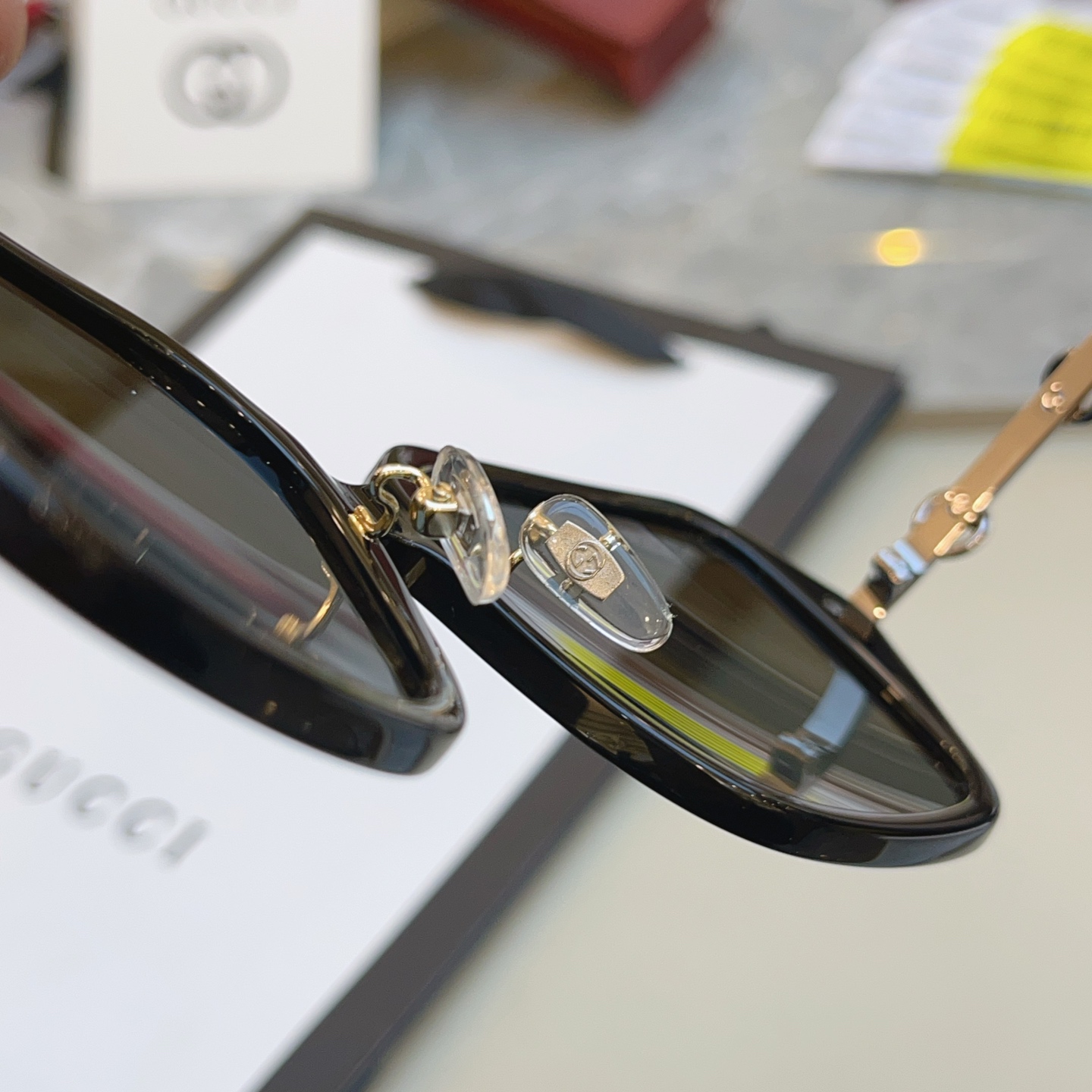 ，【GUCC*】古*驰新款太阳镜 高版本✨，MODEL：GG2055SA，SIZE：57口17-145