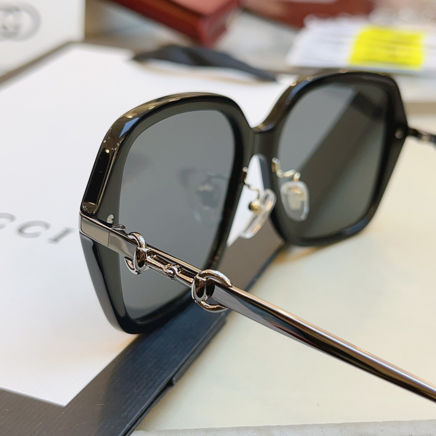 ，【GUCC*】古*驰新款太阳镜 高版本✨，MODEL：GG2055SA，SIZE：57口17-145