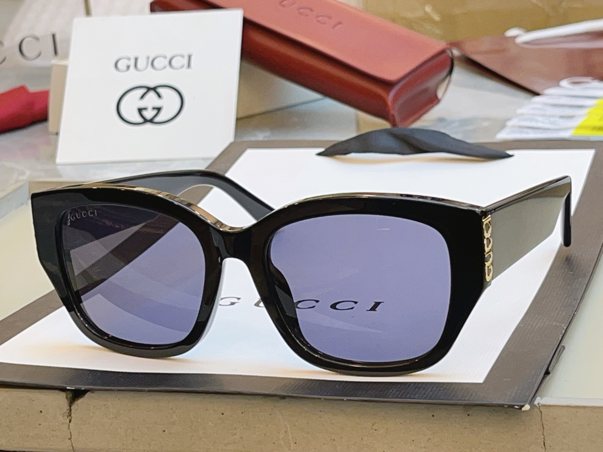 ，【GUCC*】古*驰新款太阳镜 高版本✨，MODEL：GG2043SA，SIZE：55口19-145