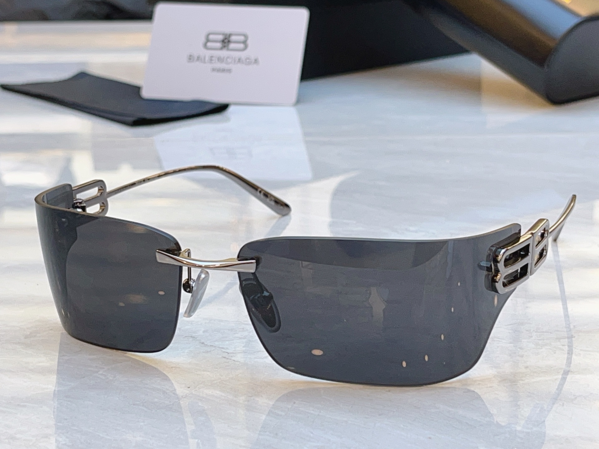 ，【BALENCIAG*】巴黎*世家新款太阳镜，MODEL：BB0485S，SIZE：75口15-120