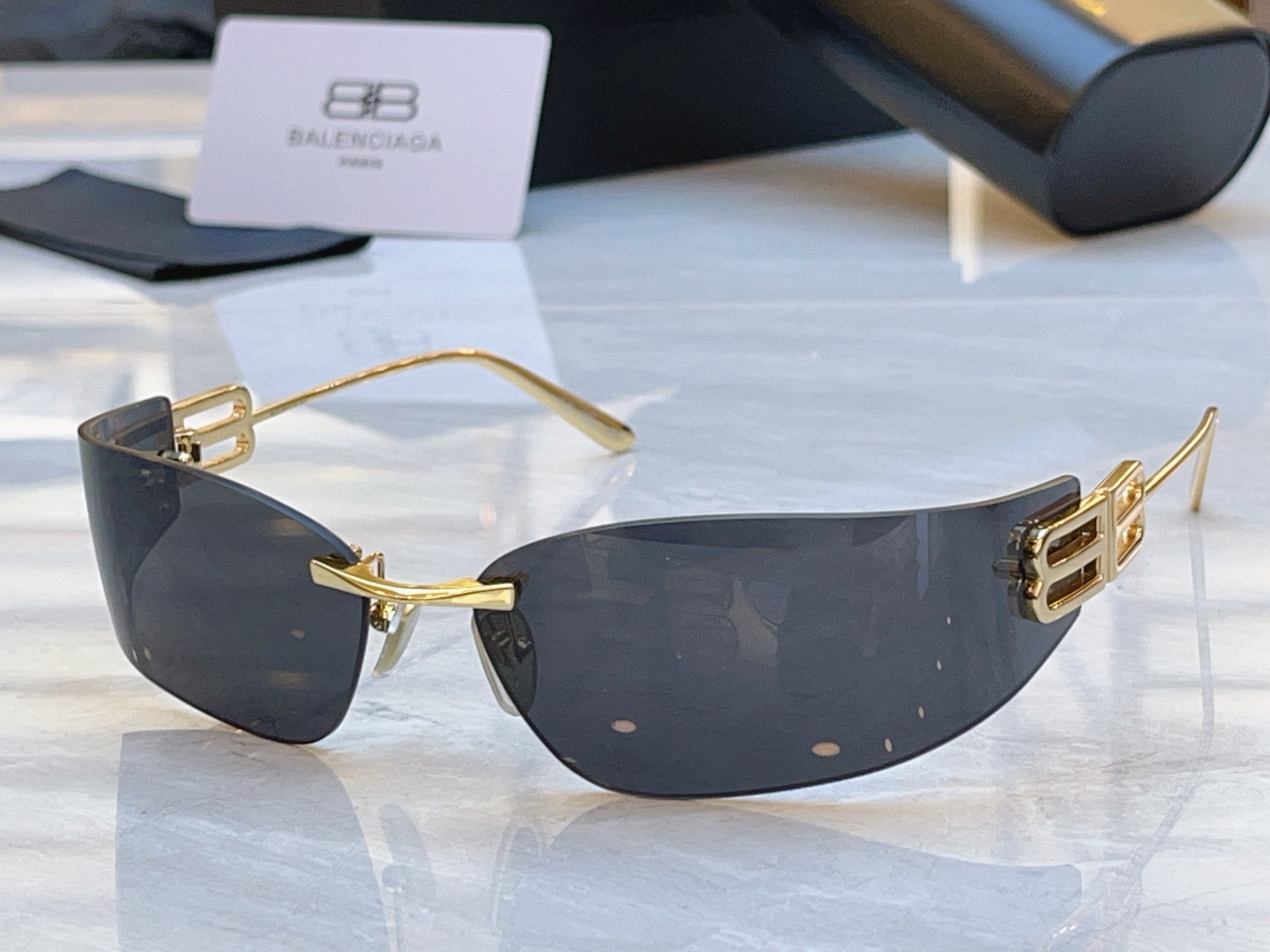 ，【BALENCIAG*】巴黎*世家新款太阳镜，MODEL：BB0484S，SIZE：75口15-120