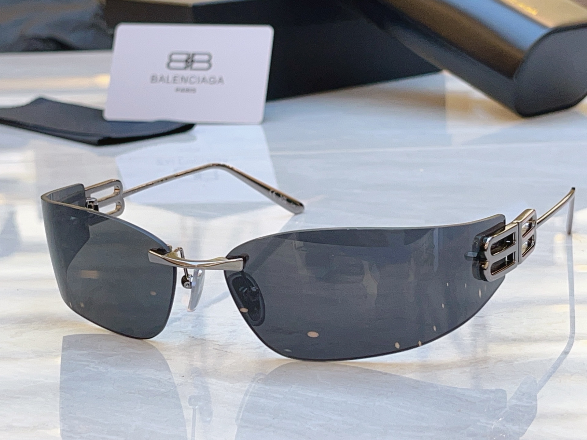 ，【BALENCIAG*】巴黎*世家新款太阳镜，MODEL：BB0484S，SIZE：75口15-120