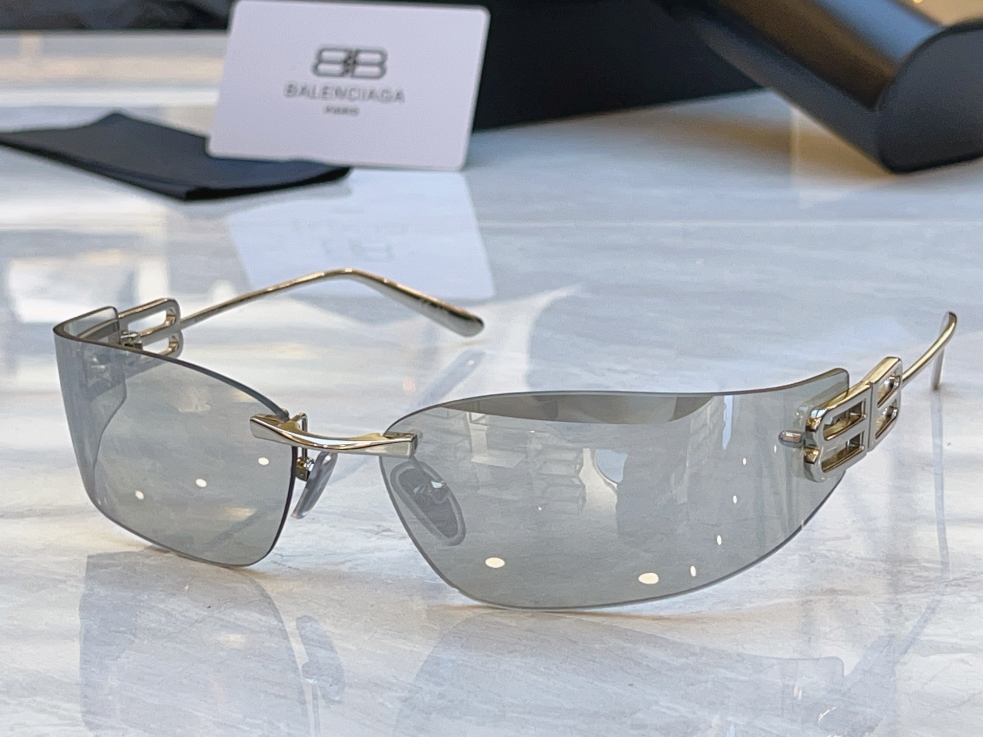 ，【BALENCIAG*】巴黎*世家新款太阳镜，MODEL：BB0484S，SIZE：75口15-120