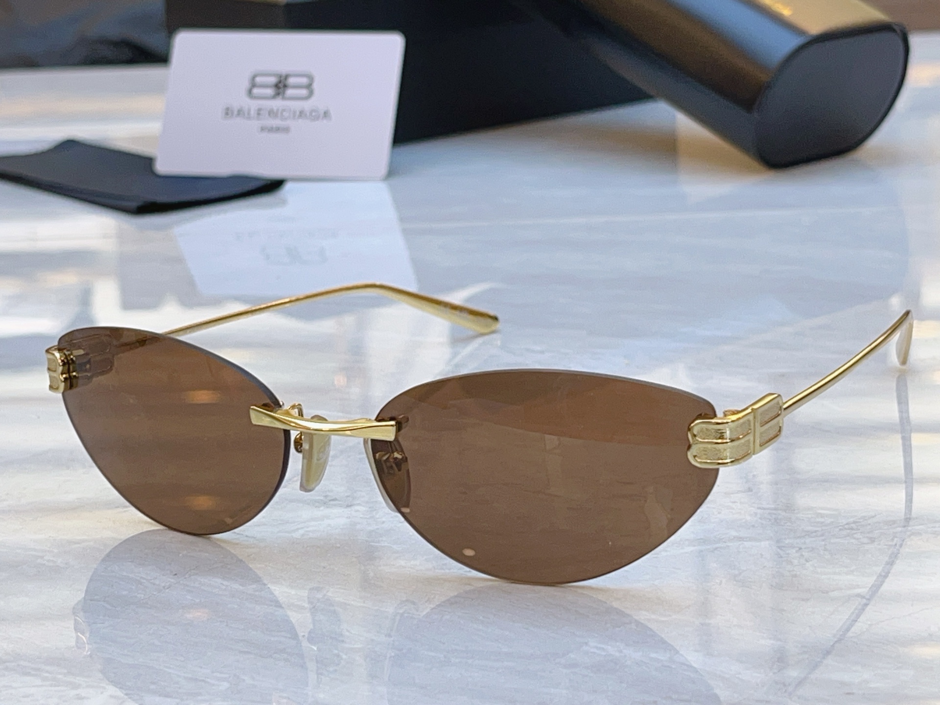 ，【BALENCIAG*】巴黎*世家新款太阳镜，MODEL：BB0486S，SIZE：61口17-145