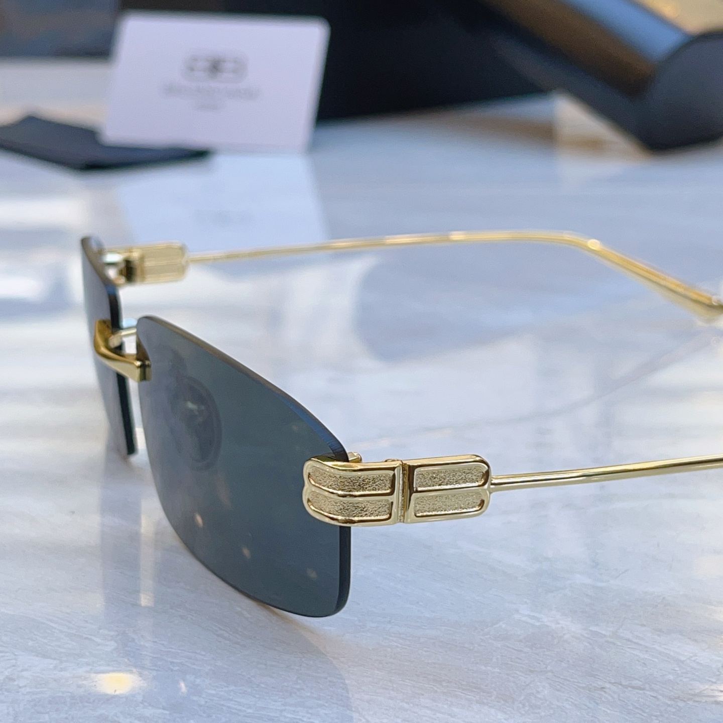 ，【BALENCIAG*】巴黎*世家新款太阳镜，MODEL：BB0488S，SIZE：62口17-145