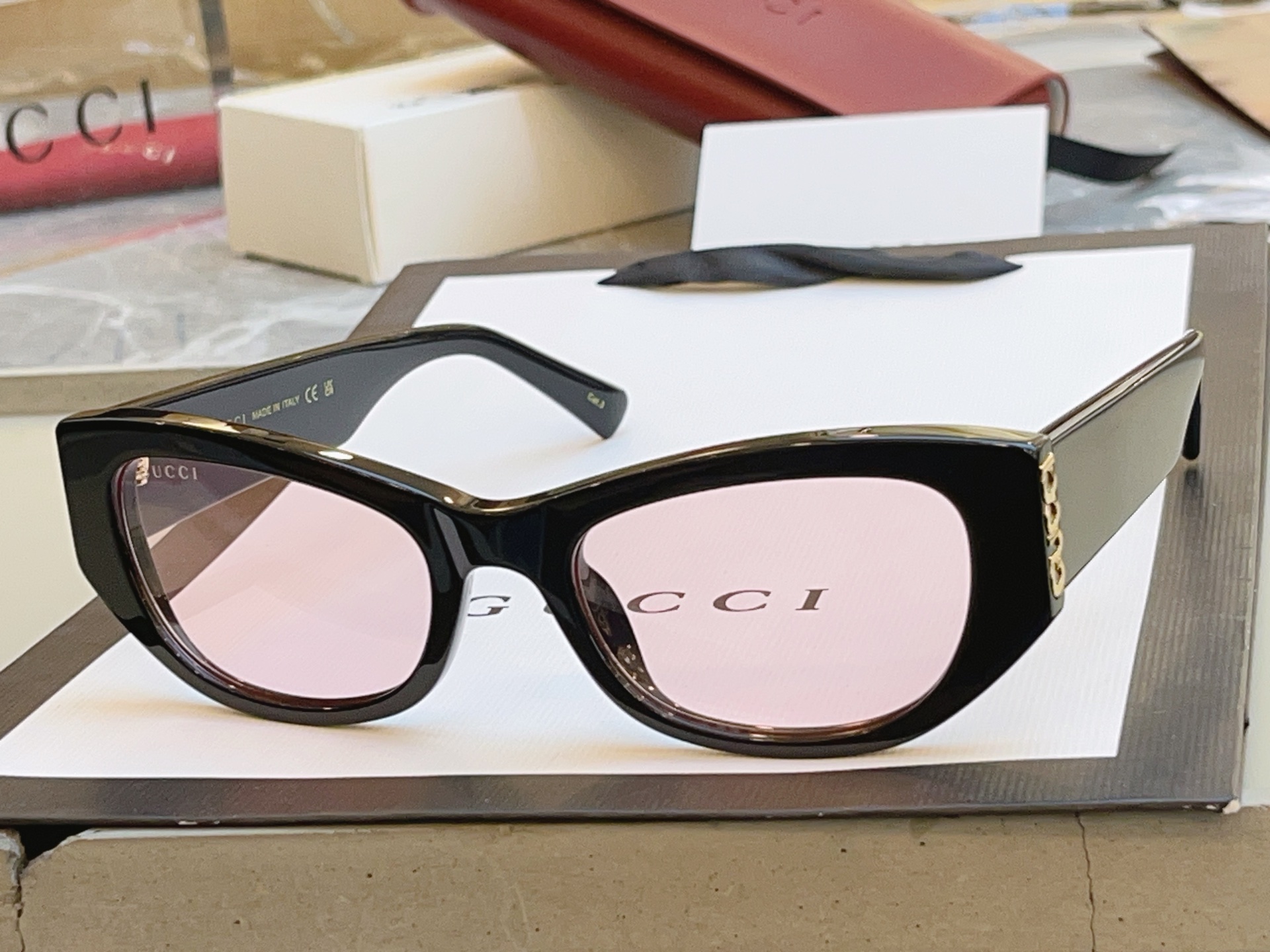 ，【GUCC*】古*驰新款太阳镜 高版本✨，MODEL：GG2044SA，SIZE：55口21-145
